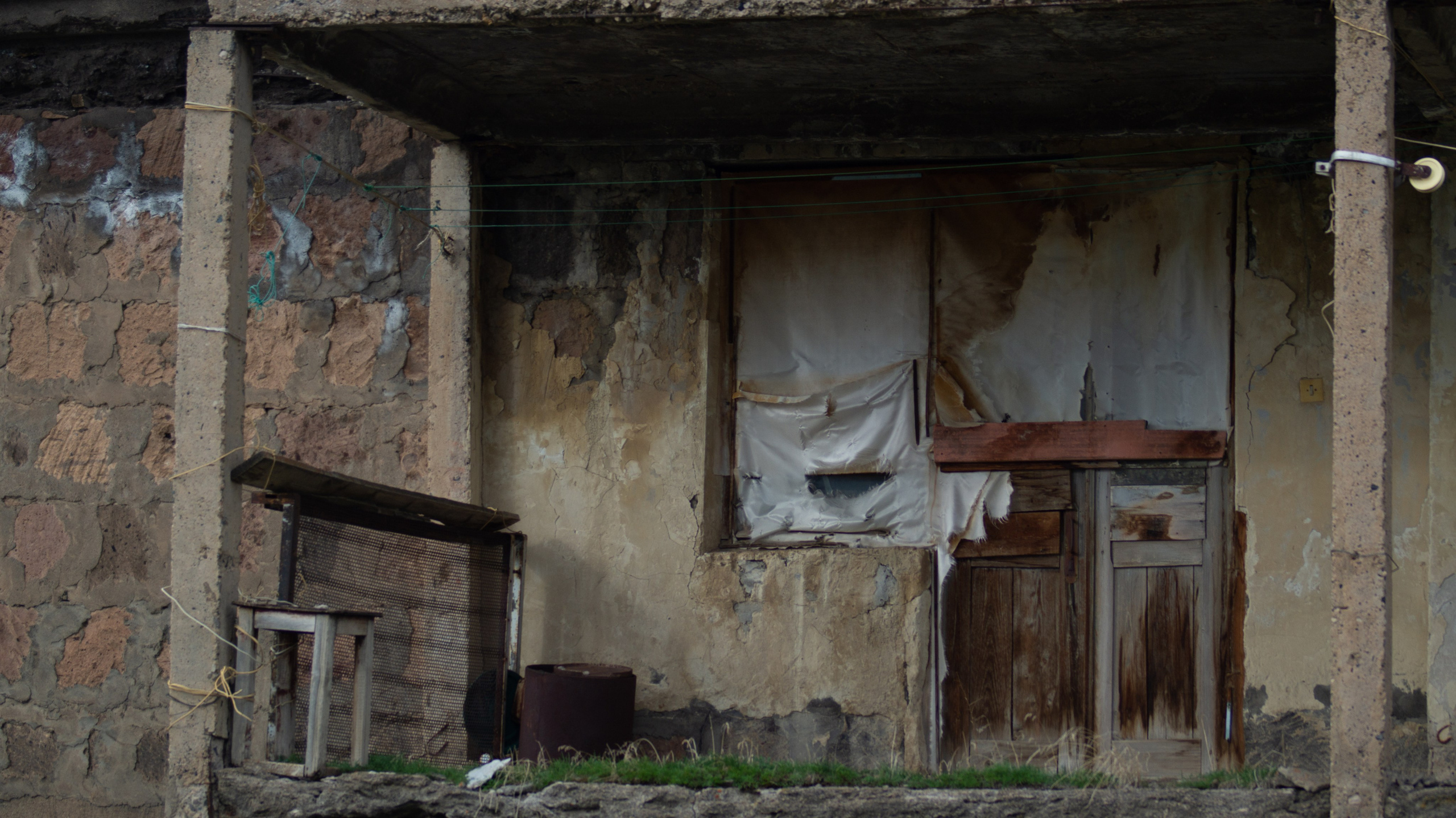 Деревня Кармрашен. Фотограф Тбилиси / Photographer Tbilisi