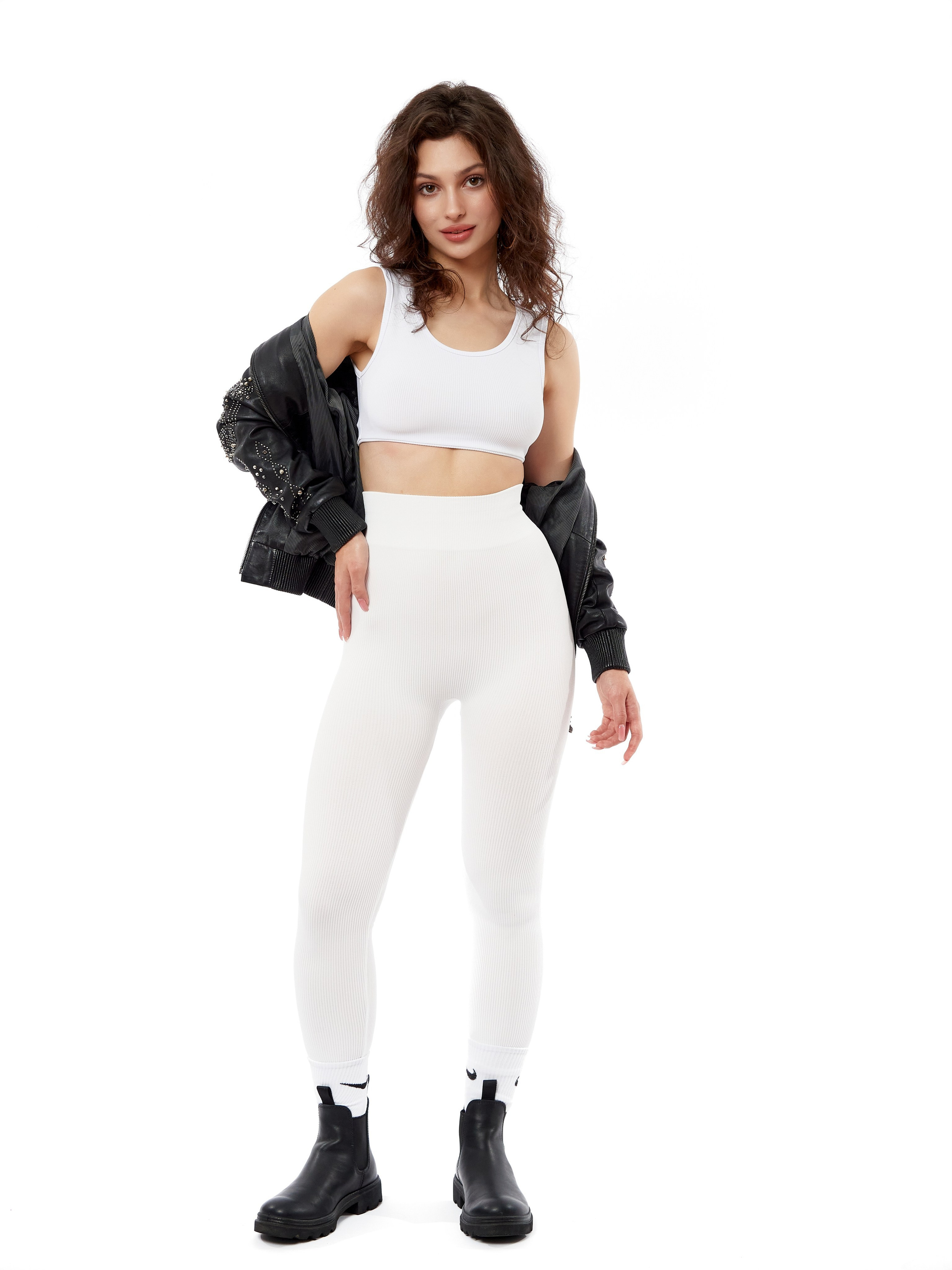 Комплекты Топ+велосипедки+лосины. Каталожный предметный фотограф