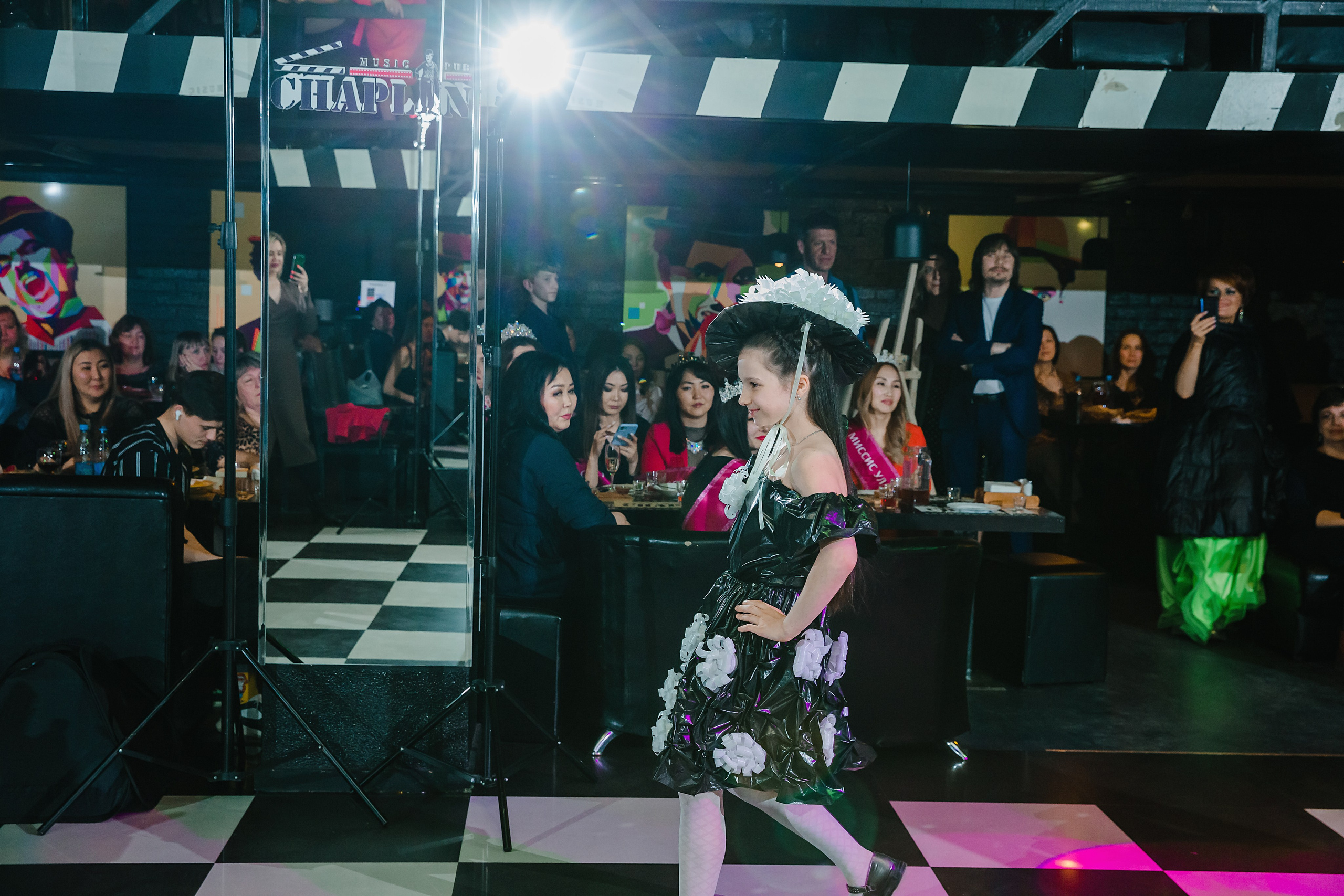 Шоу Талантов Миссис Бурятия. Фотограф и видеограф в Улан-Удэ: Аюна Габагуева и Артём Шаханов