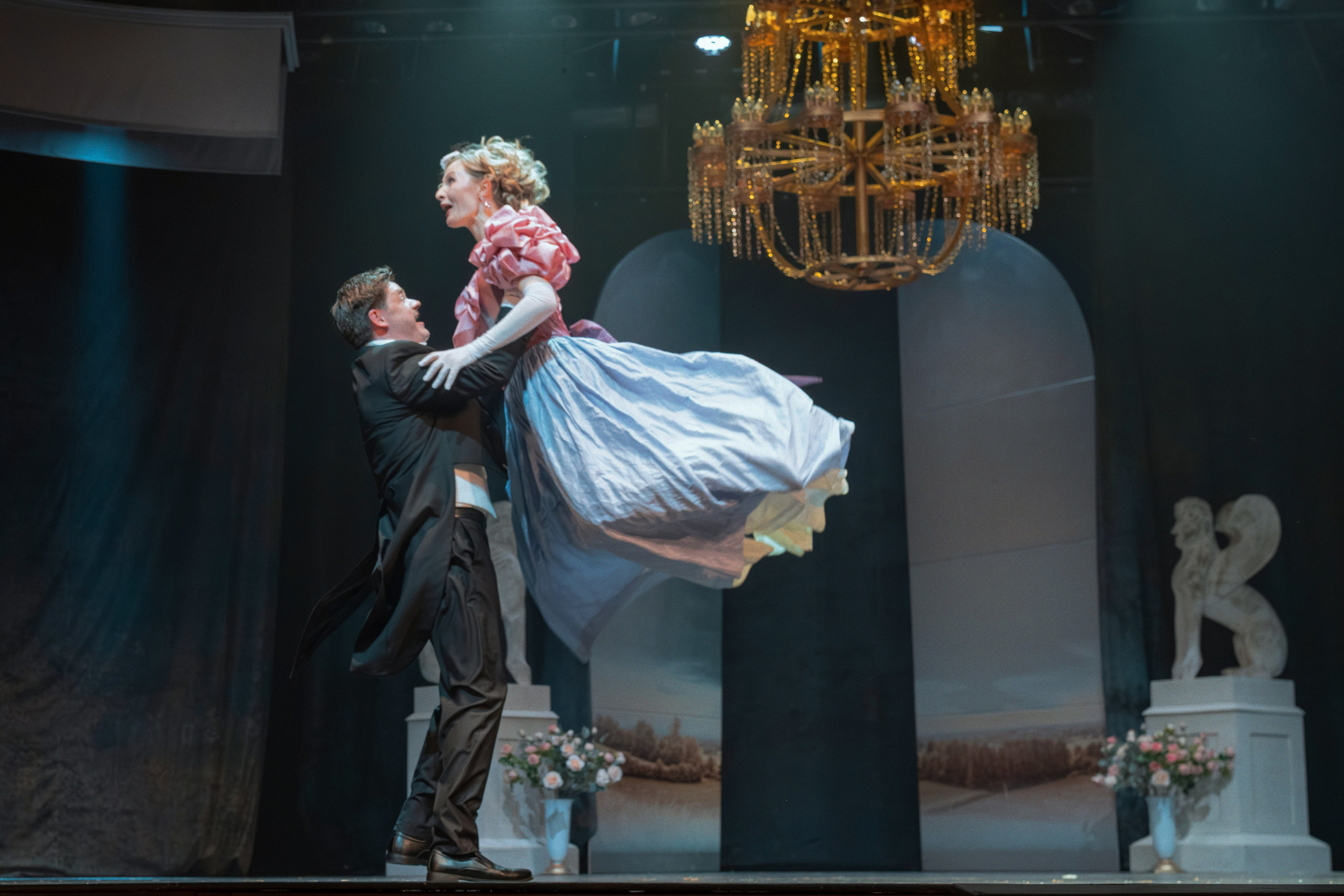 Театр Роста: Отцы и Дети. Сайт фотографа Сергея Абрамова