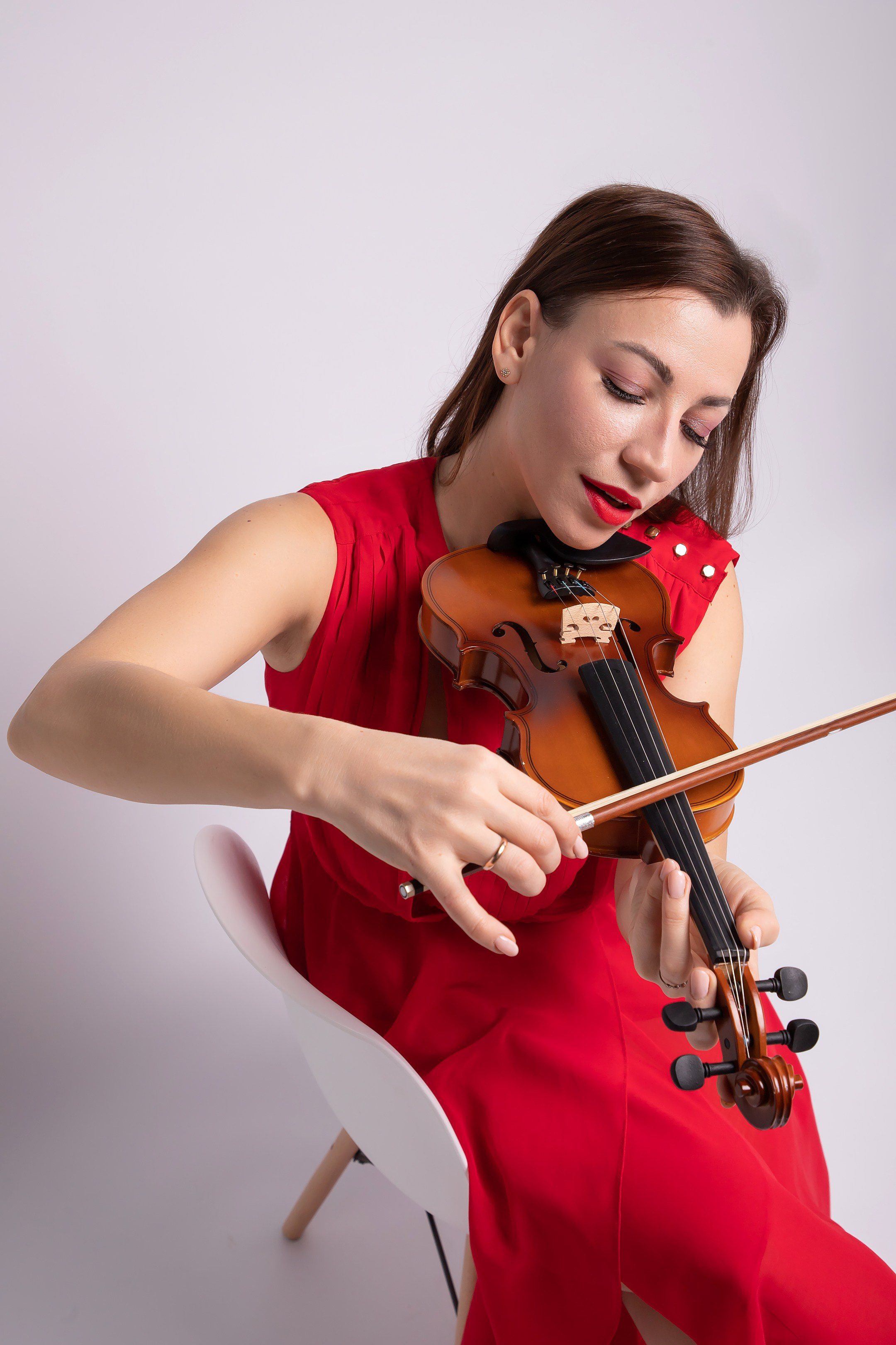 Скрипка (Елена)