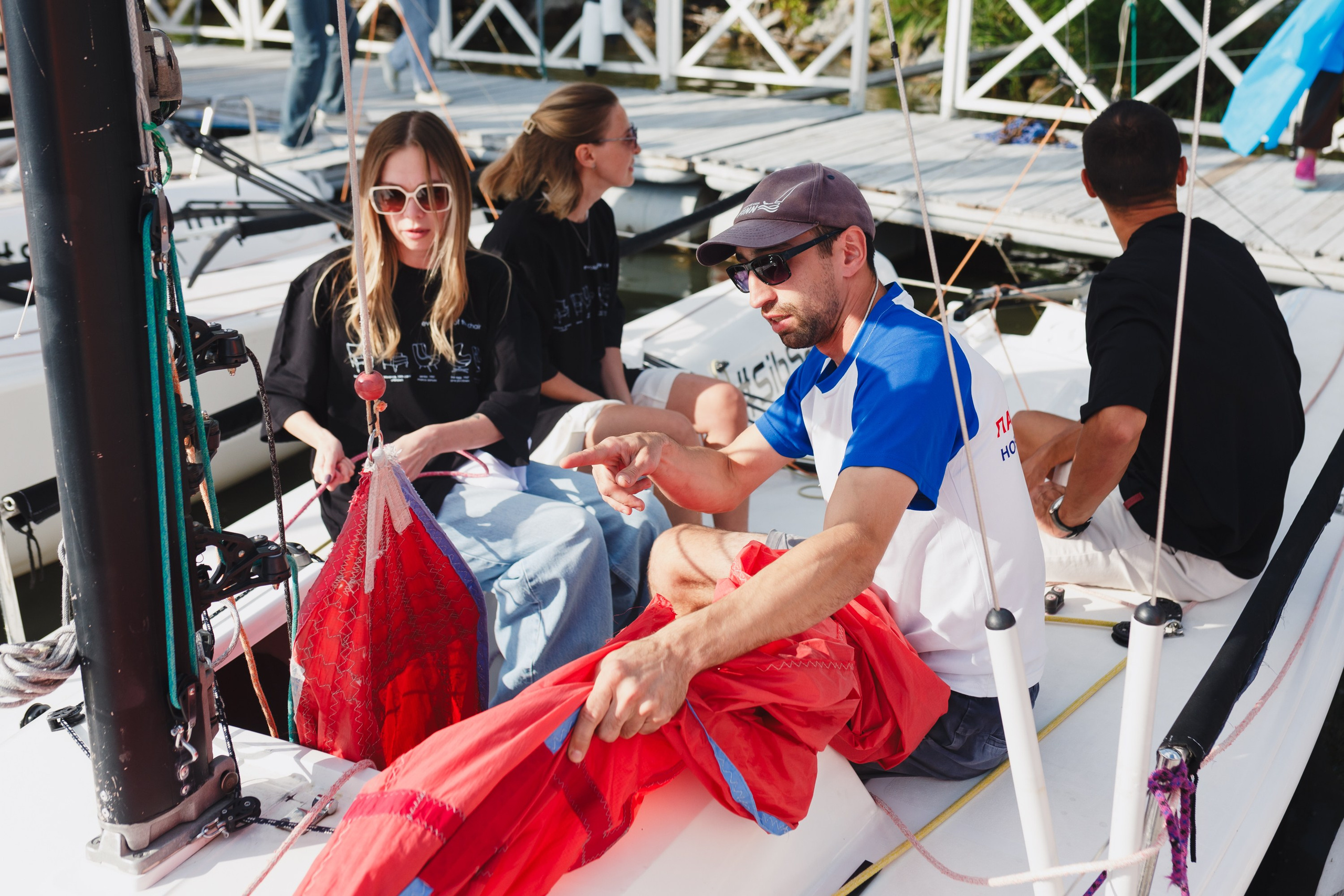 ЯХТИНГ. Roman Photo