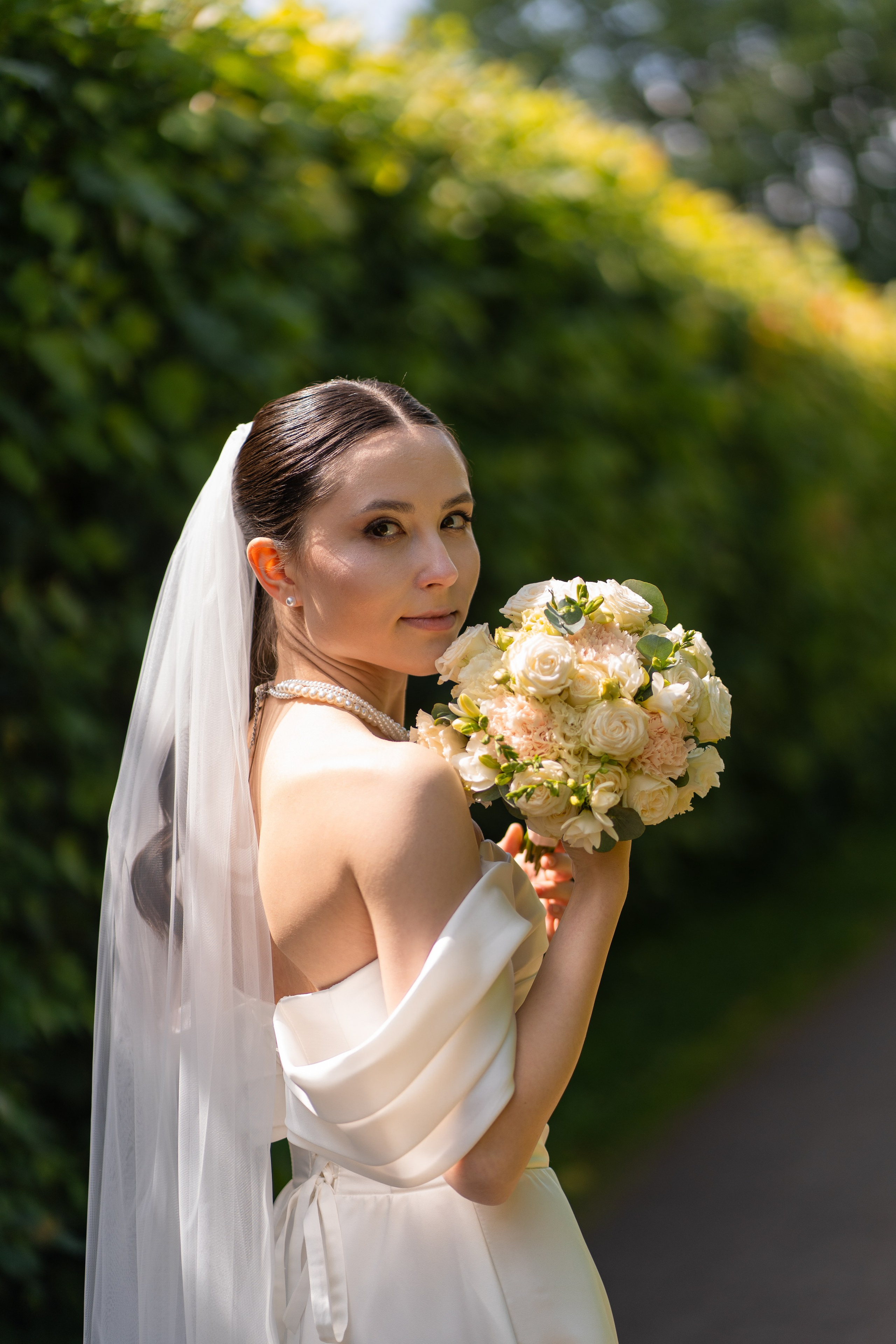 Влад и Илина в Кусково. Свадебный фотограф в Москве Анна Полушина