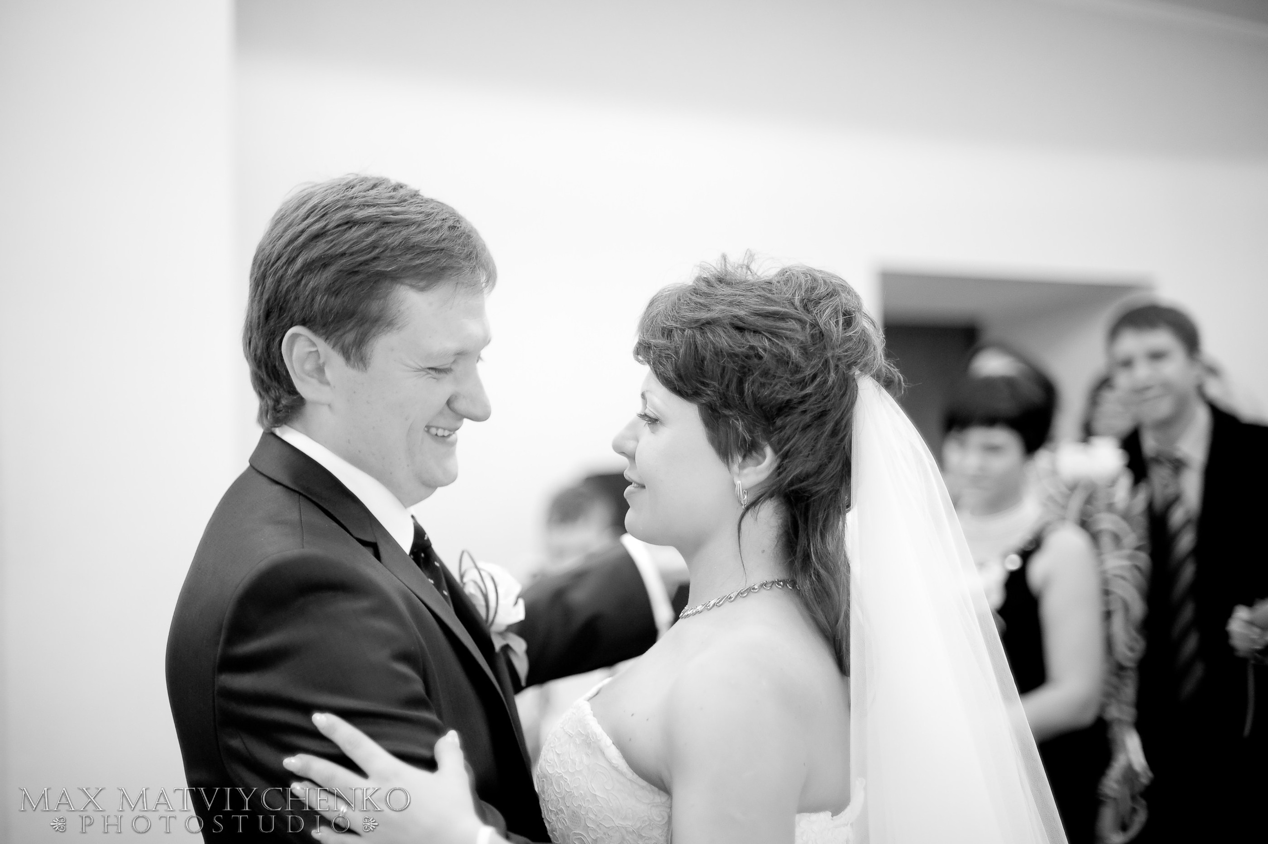 Регистрация/Register. Максим Матвийченко и Виктория Басова профессионалы своего дела