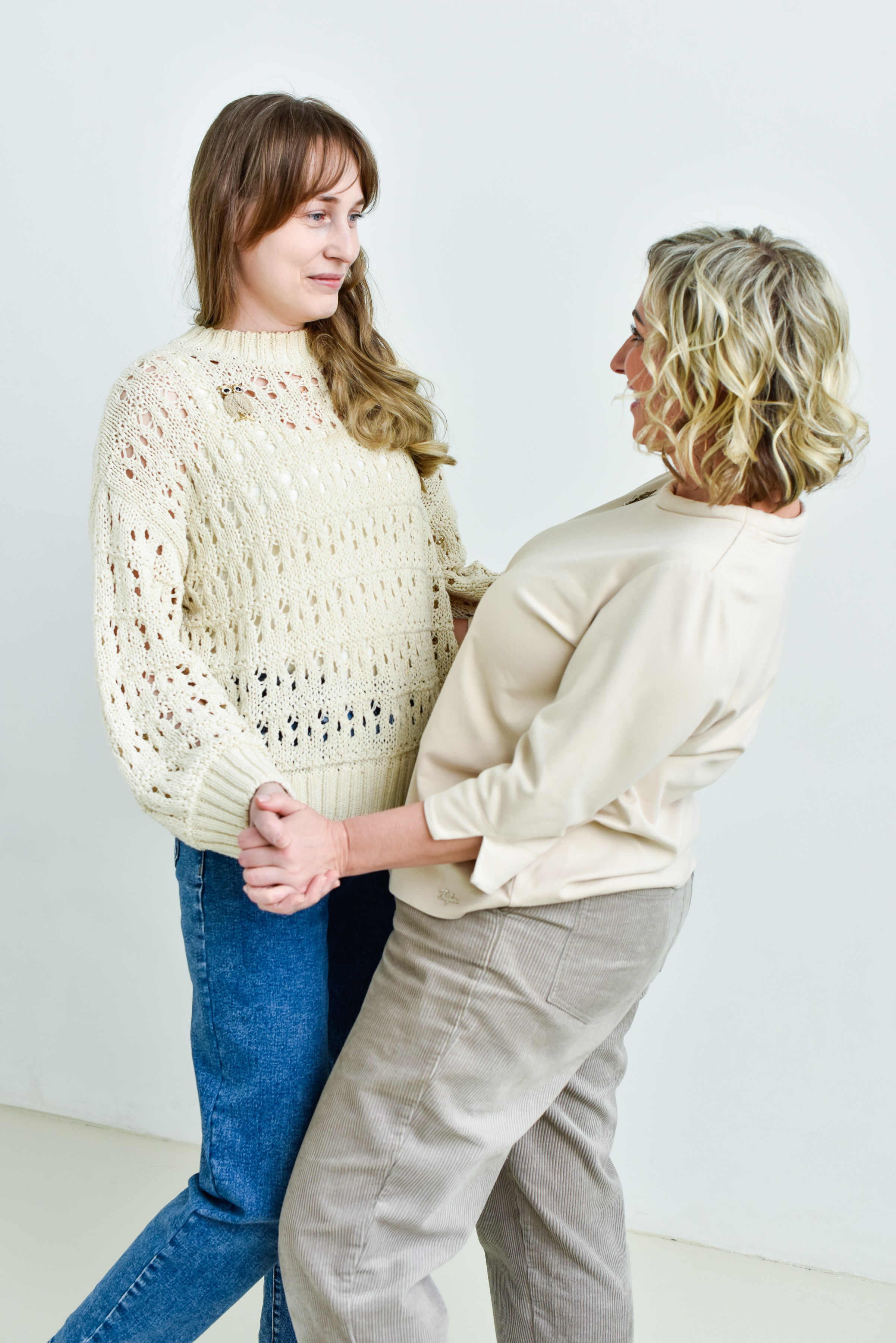 Юля и Алёна