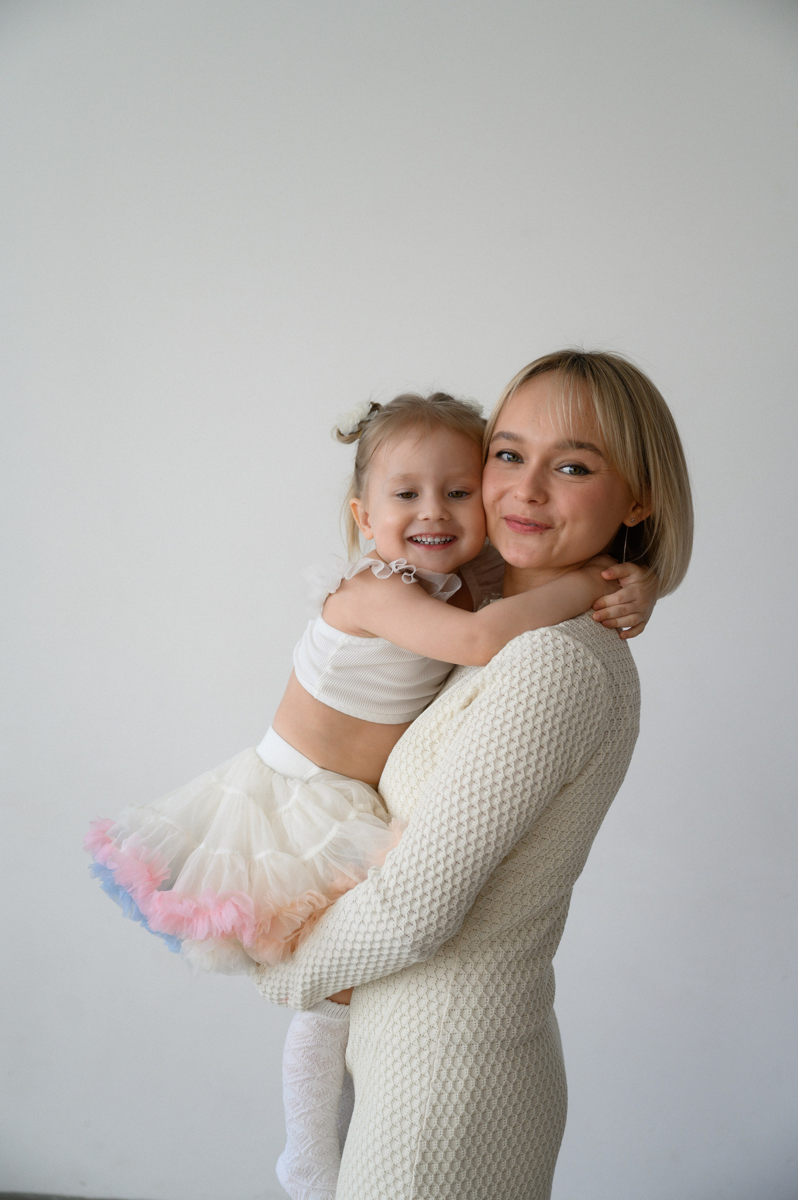 Алиса, Пётр и София😍. Свадебный Фотограф Новосибирск | Алина Коляда