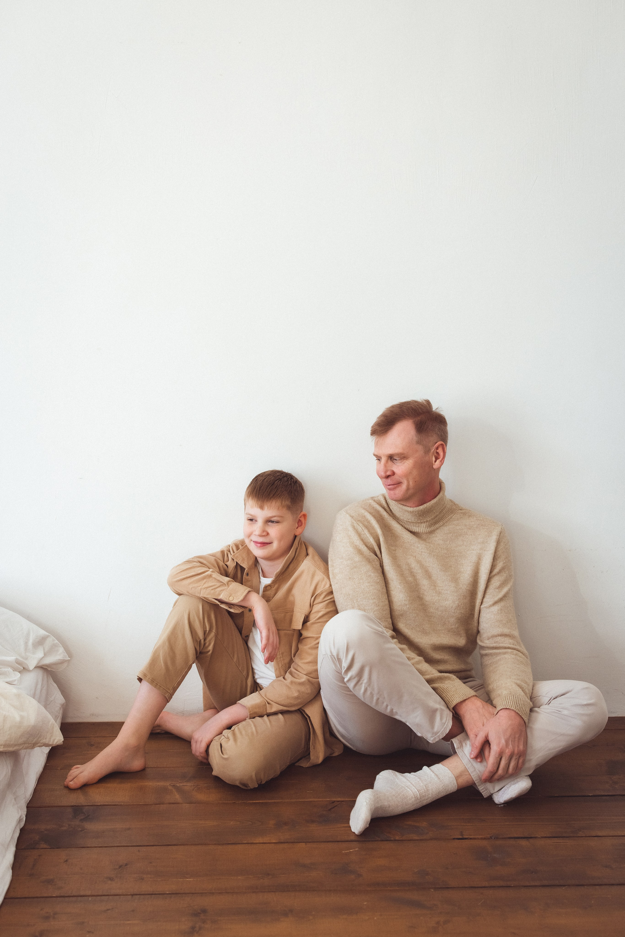 Семейная фотосессия в фотостудии «Mestone». Семейный и детский фотограф в Краснодаре Анна Трашкова