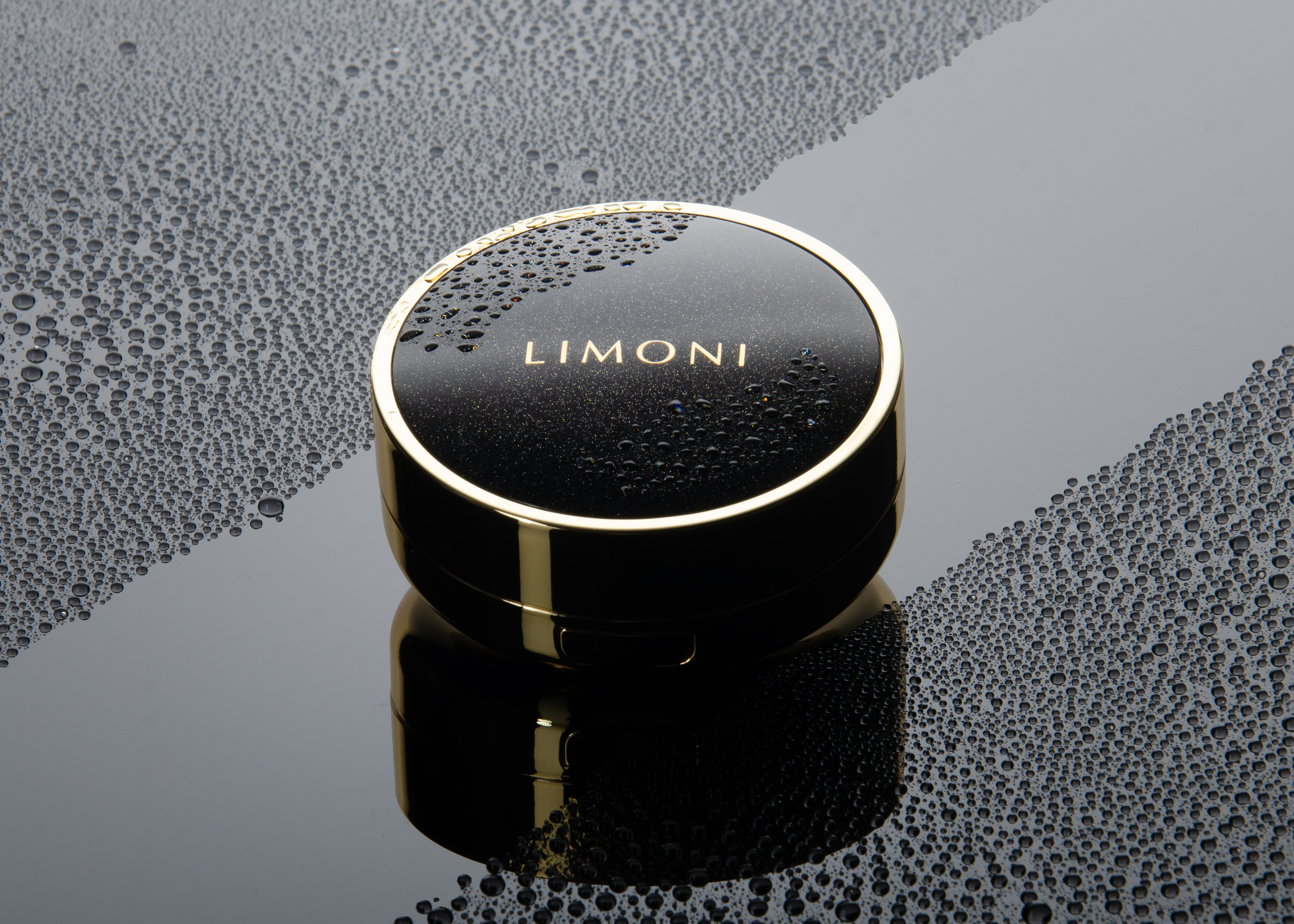 Косметика, парфюмерия, диффузоры, свечи. Динара Манурова. Предметный фотограф в Москве