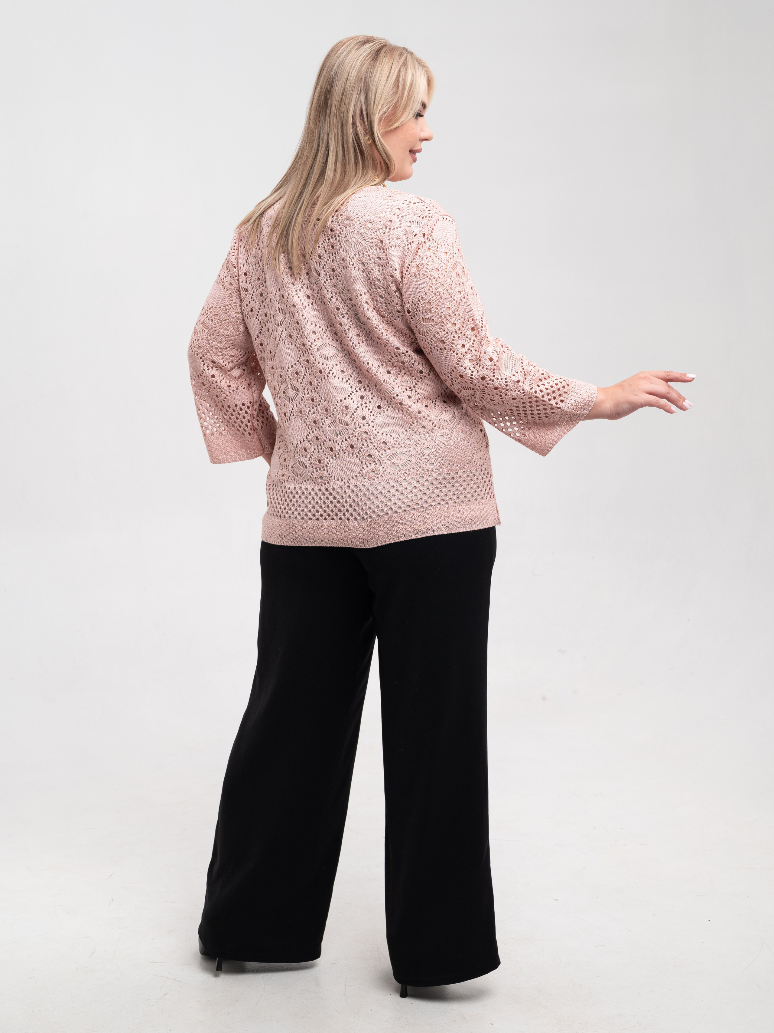 Кардиганы. Предметный фотограф, фото для маркетплейсов Пятигорск, КМВ