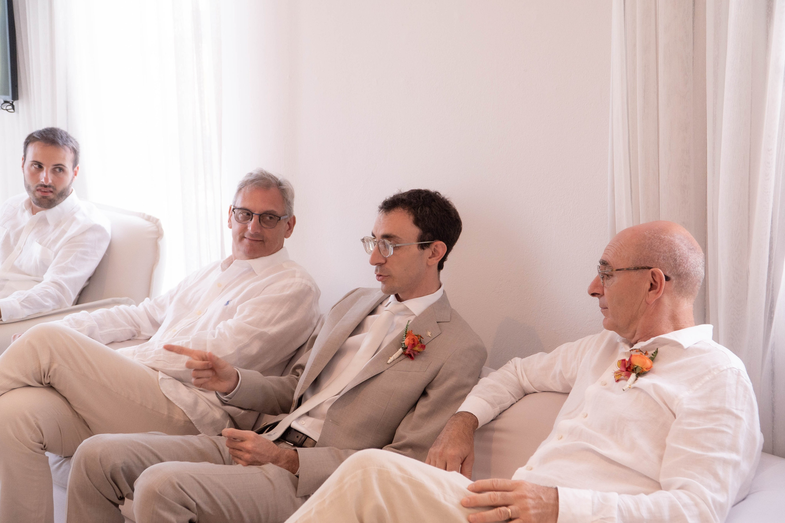 Catalina and Romain. Wedding Photographer in Barcelona and Medellin