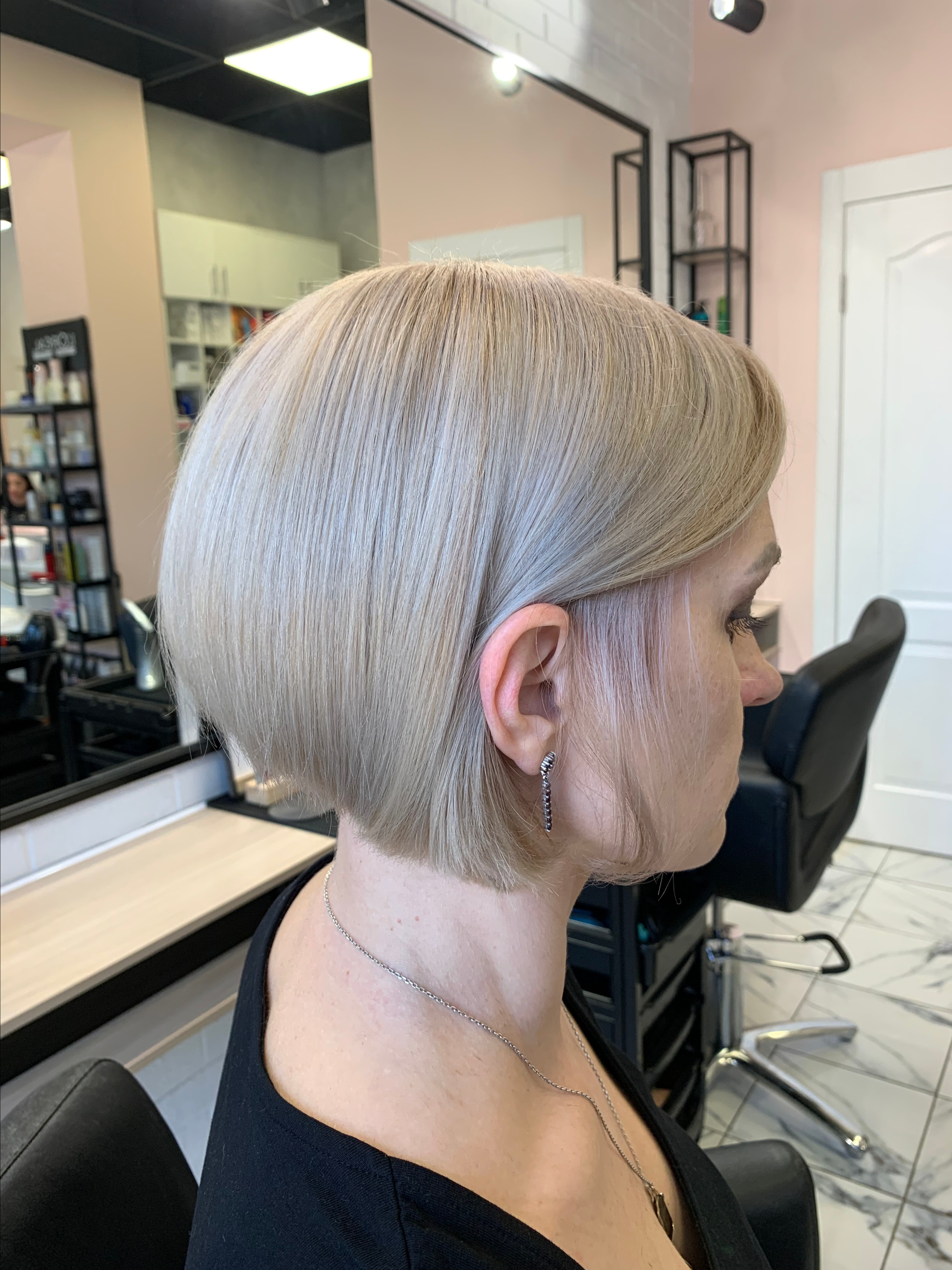 Парикмахер-колорист Ольга. Салон красоты PUDRA