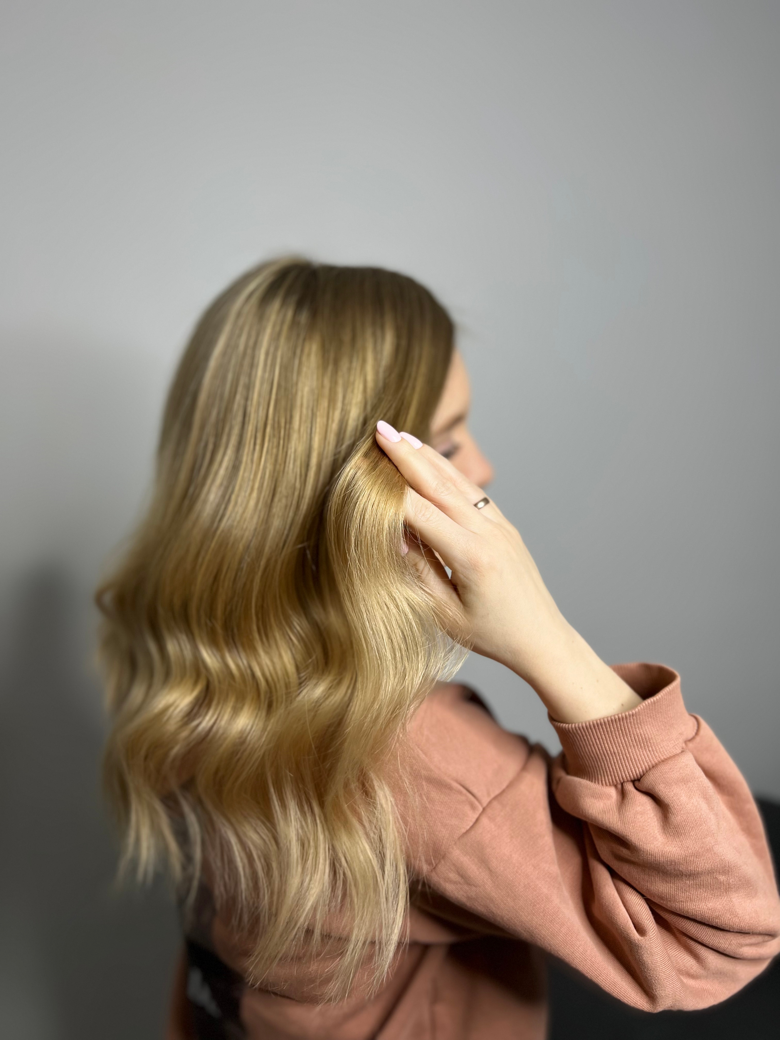 Парикмахер-колорист Ольга. Салон красоты PUDRA