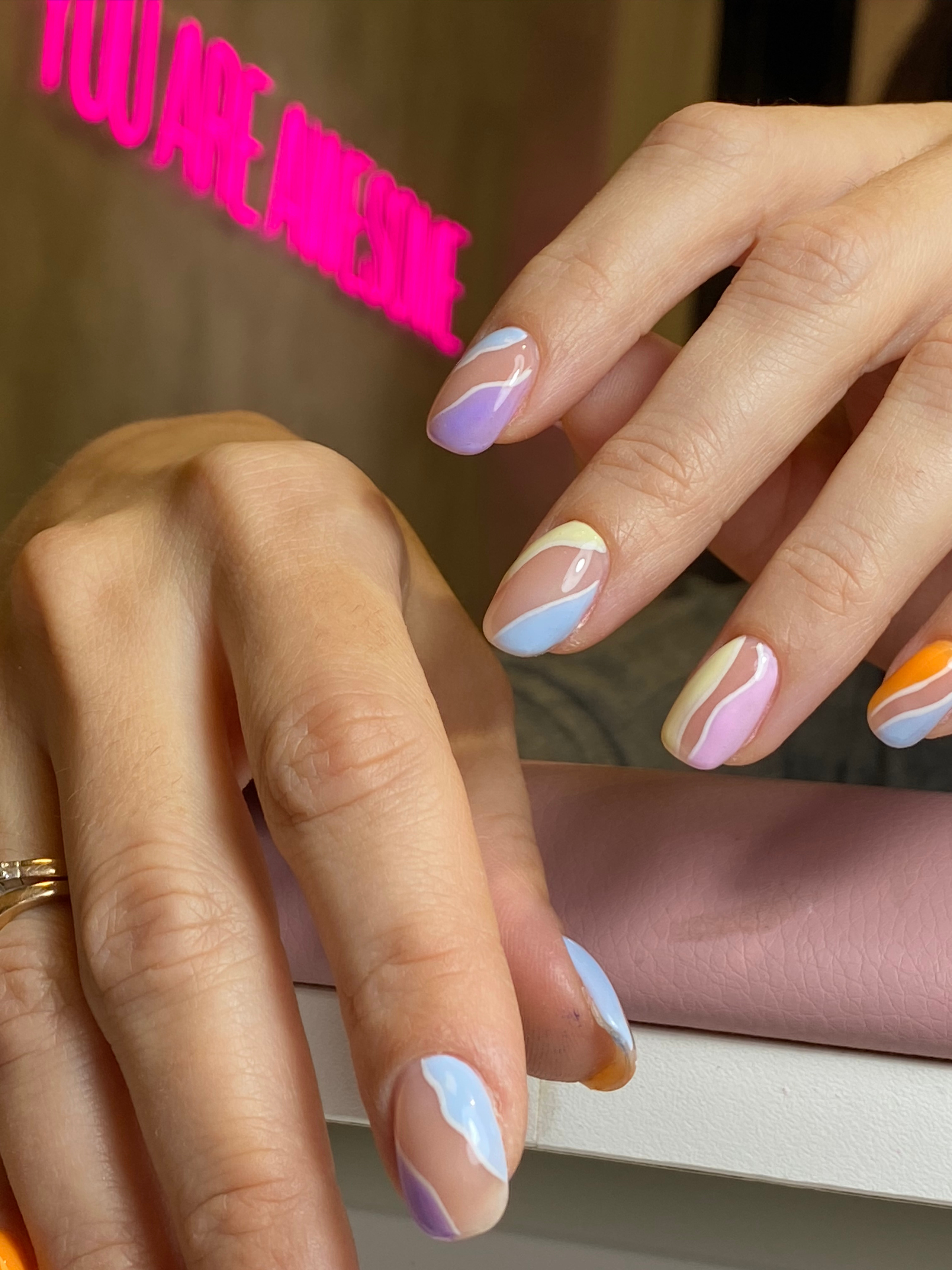 Наталья — идеальная форма ногтей и дизайны. Салон красоты PUDRA