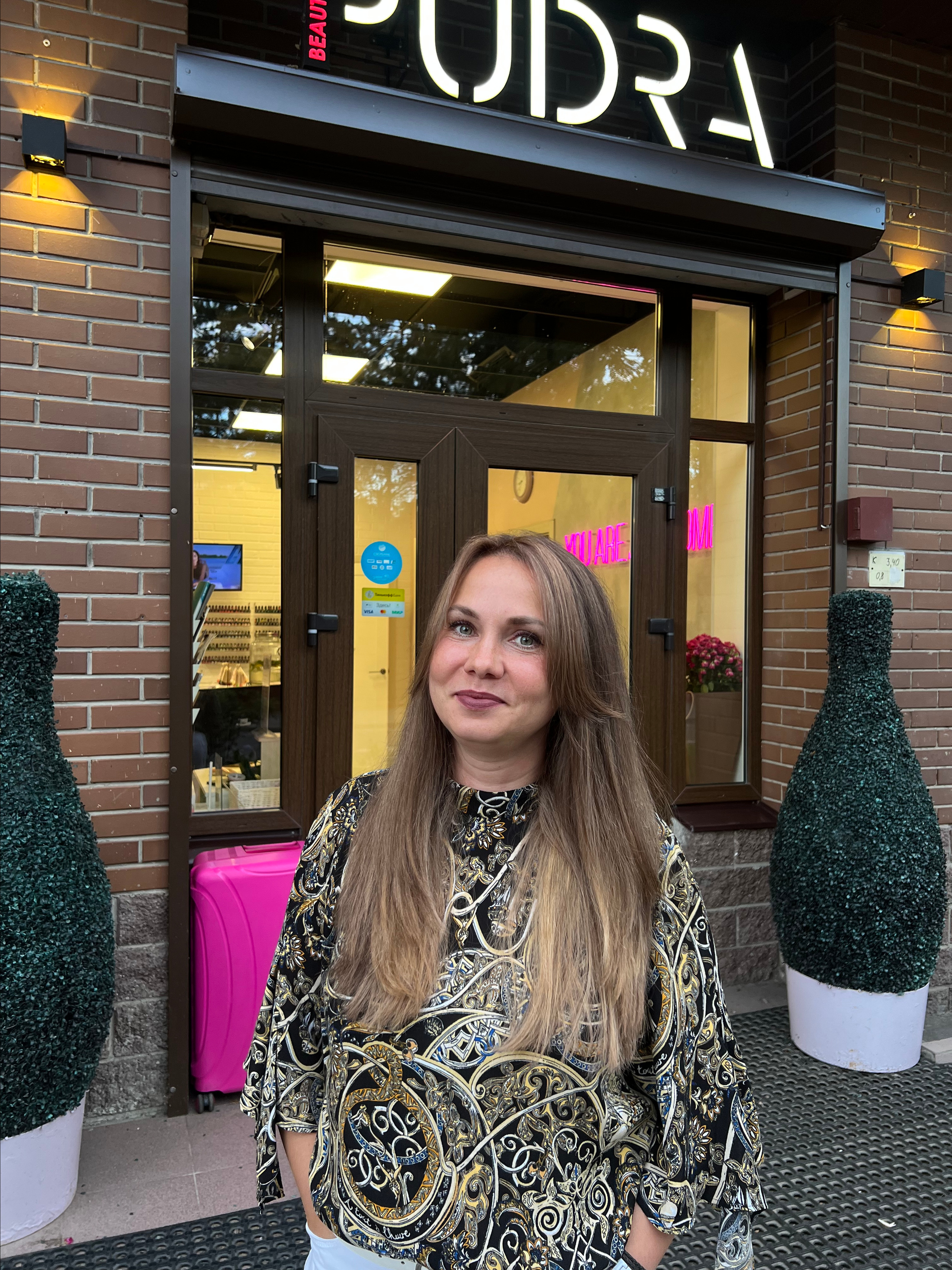 Парикмахер-колорист Ольга. Салон красоты PUDRA