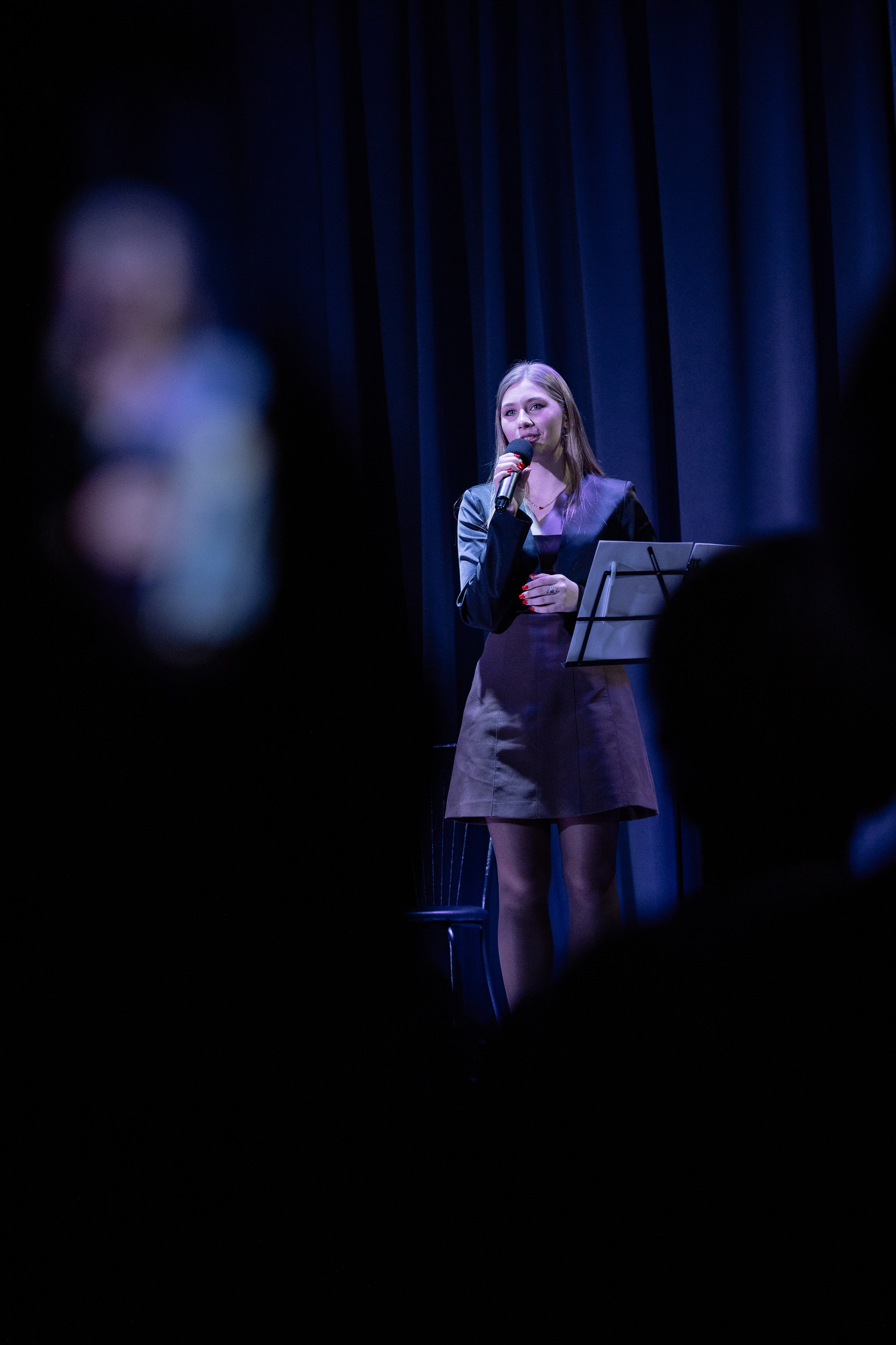 Поэтический вечер с Игорем Бушмелевым и Никой Станиславчик. Фотограф Юлия Мальцева