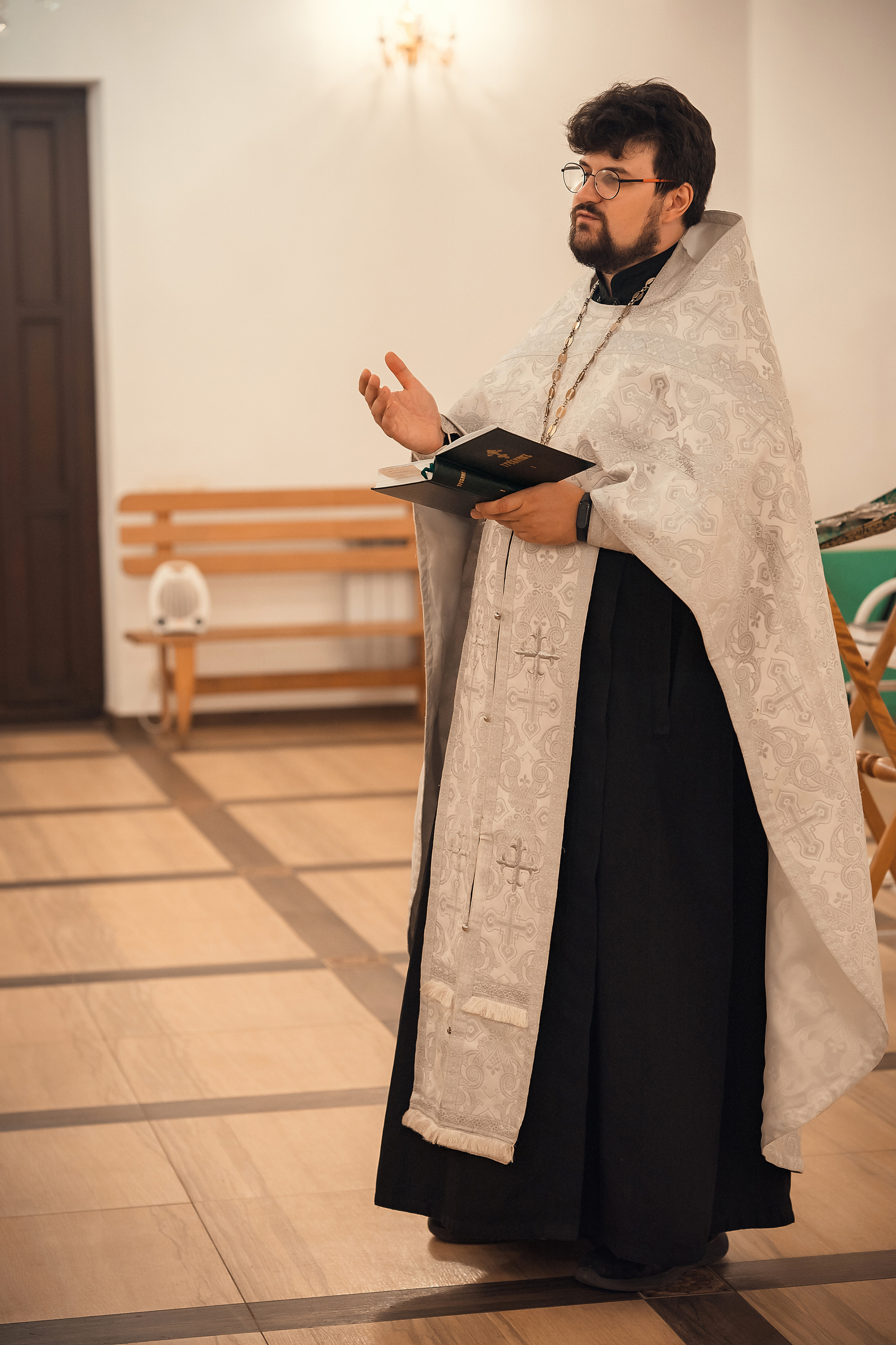 Храм Новомучеников и Исповедников Российских, Академгородок. Фотограф на Крещение и Венчание в Красноярске Рамазанова Юлия