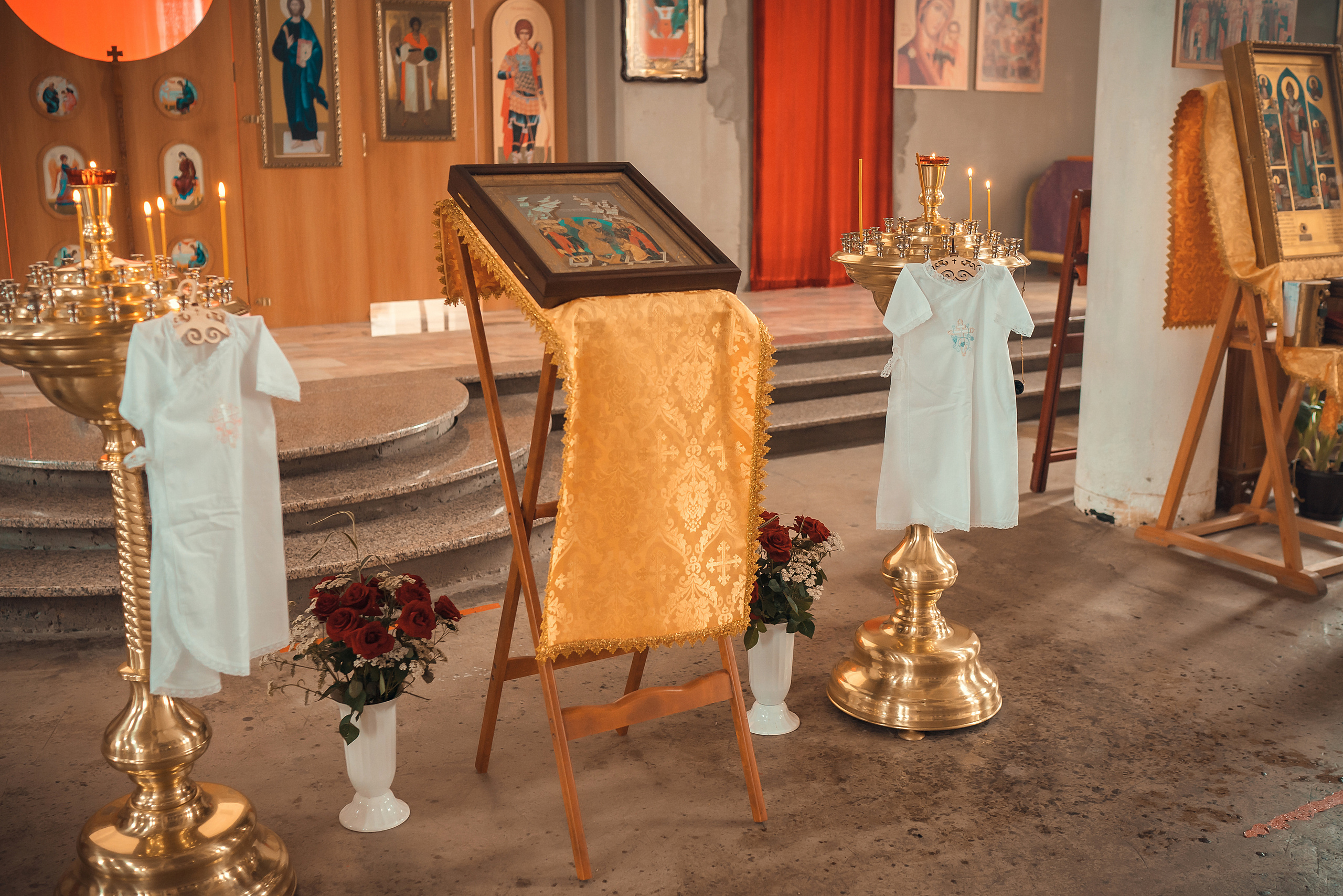 Храм Новомучеников и Исповедников Российских, Академгородок. Фотограф на Крещение и Венчание в Красноярске Рамазанова Юлия