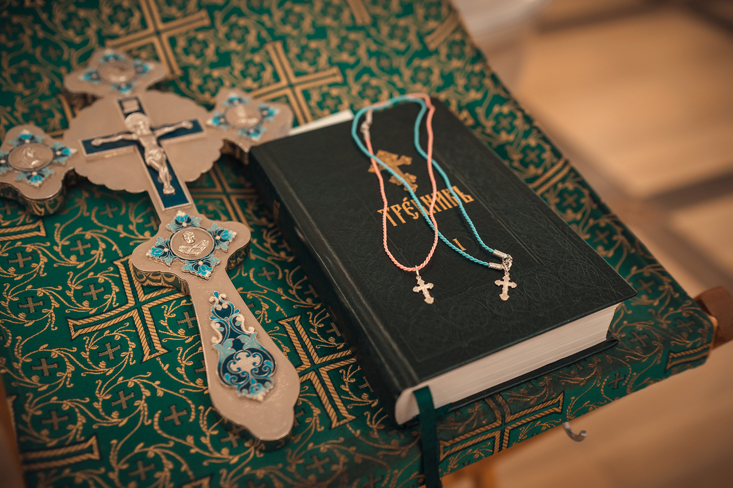 Храм Новомучеников и Исповедников Российских, Академгородок. Фотограф на Крещение и Венчание в Красноярске Рамазанова Юлия