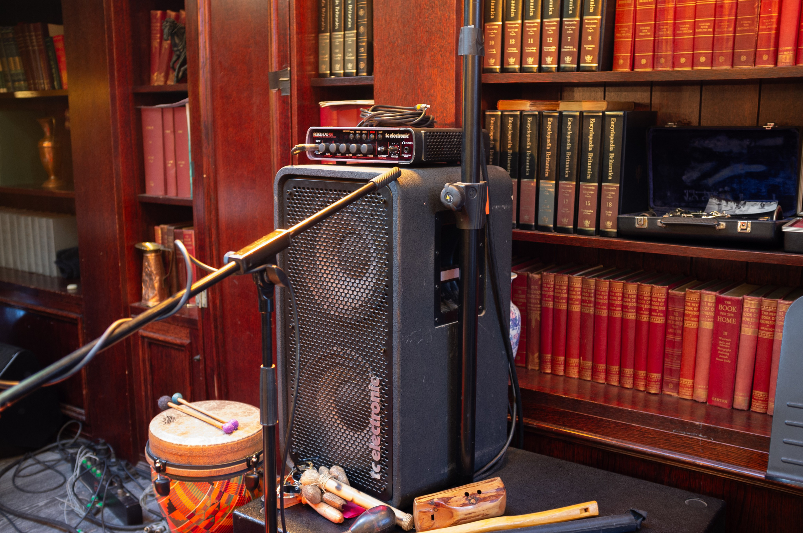 Джаз-клуб Kozlov club. Мансарда. Искусство фотографии. Мария Осокина