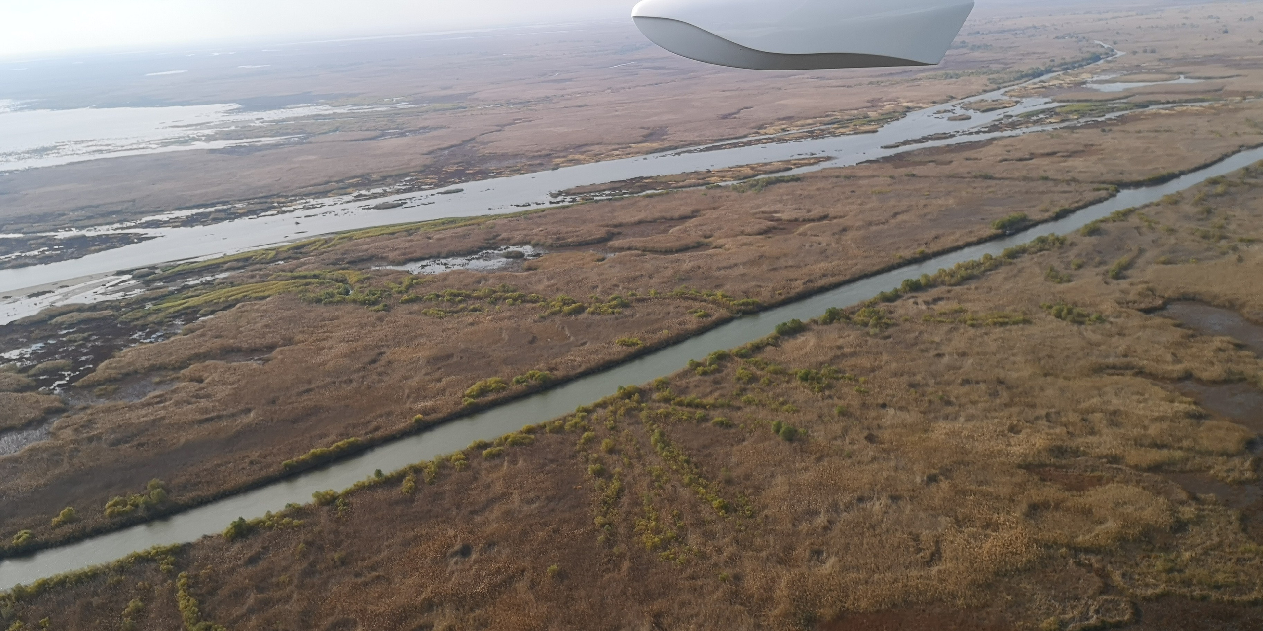 Каспийское море (наука на Ла-8) (2021 г.). Фотоальбом показывающий увлекательный мир авиации и мир медведей Андрея Иванова