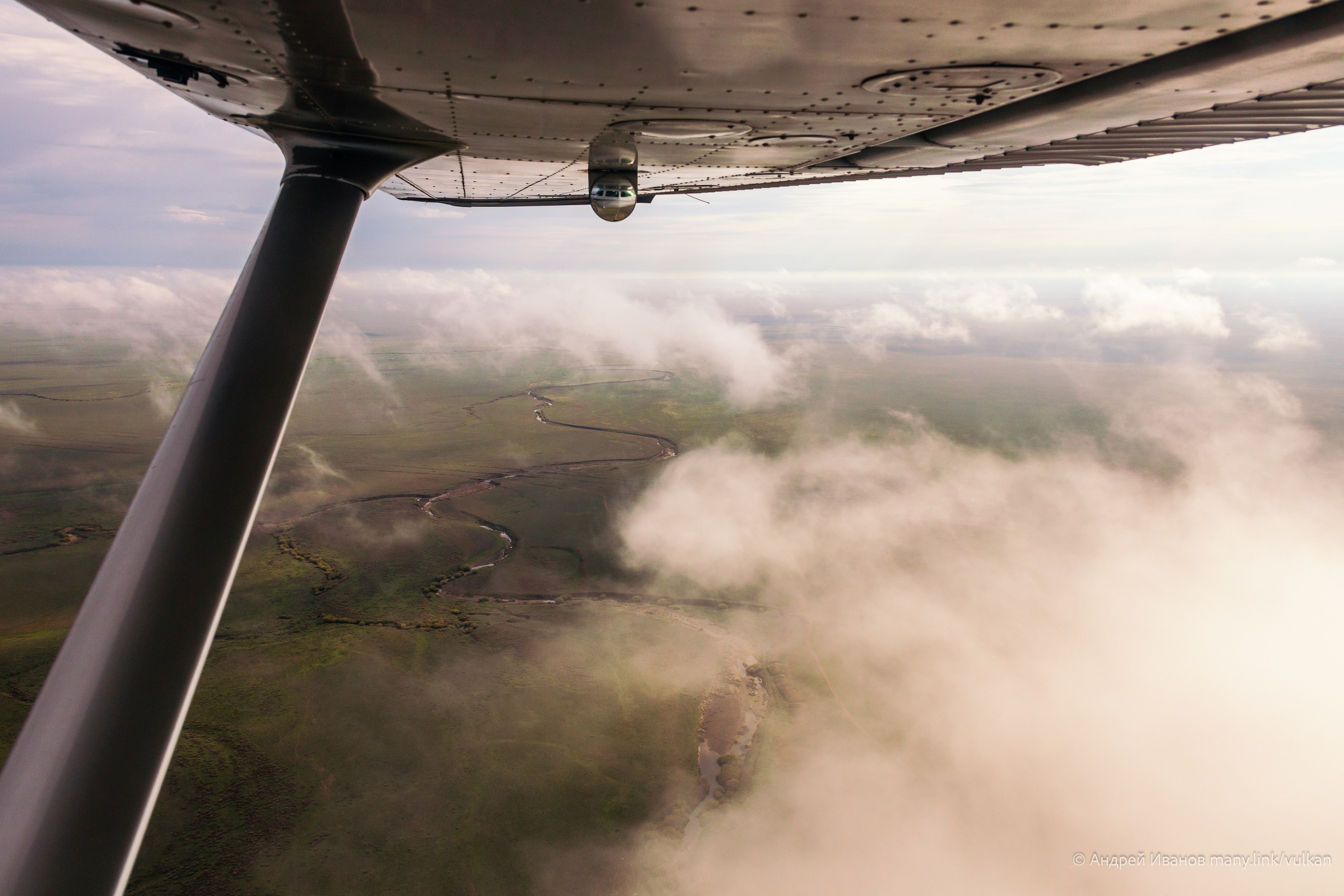 Перелёт на Байконур в 2026 г на самолётах АОН. Фотоальбом показывающий увлекательный мир авиации и мир медведей Андрея Иванова