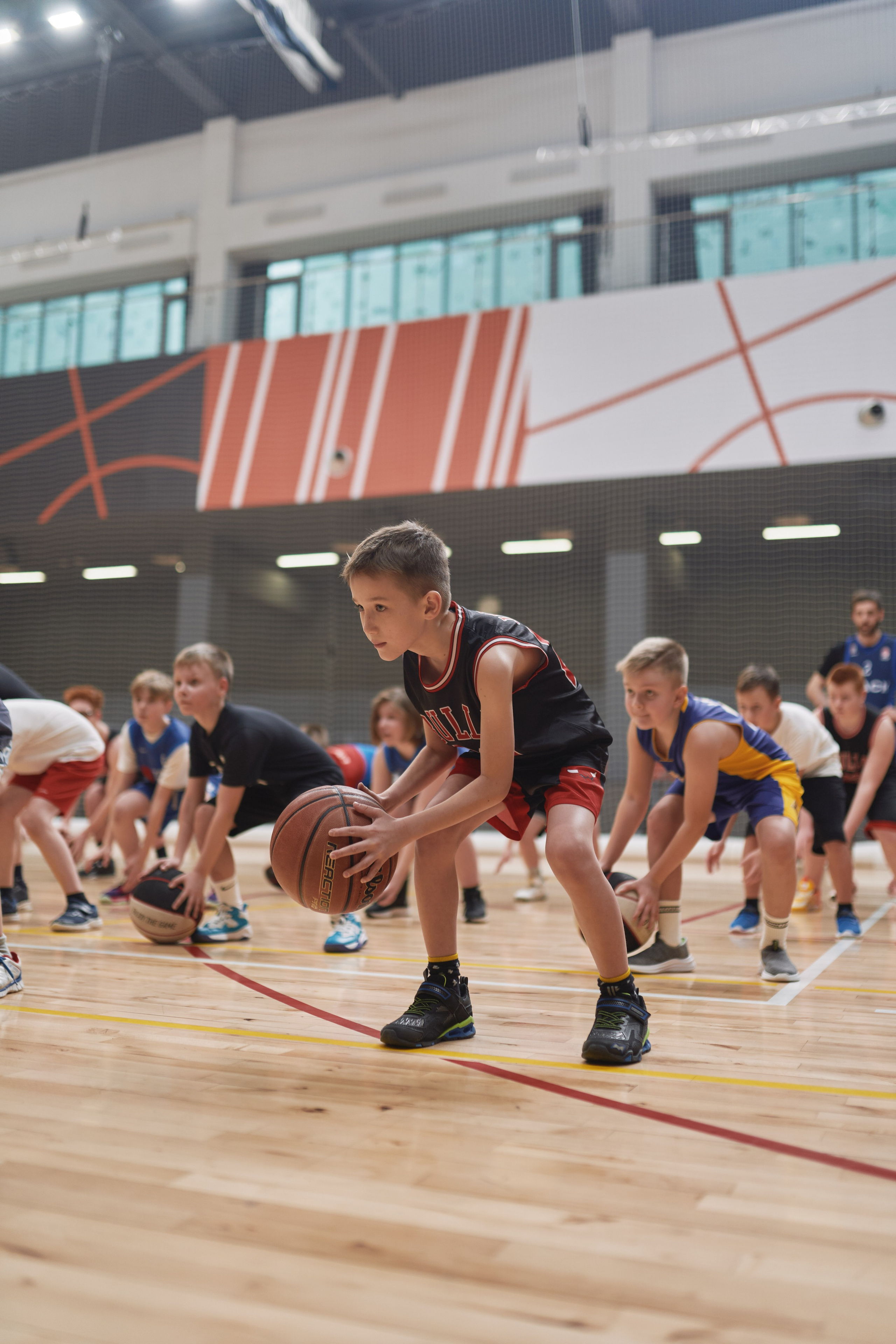 Новогодний баскетбол 2025. Детская лига. Евгений Бреча. Коммерческий и бэкстейдж фотограф в Москве