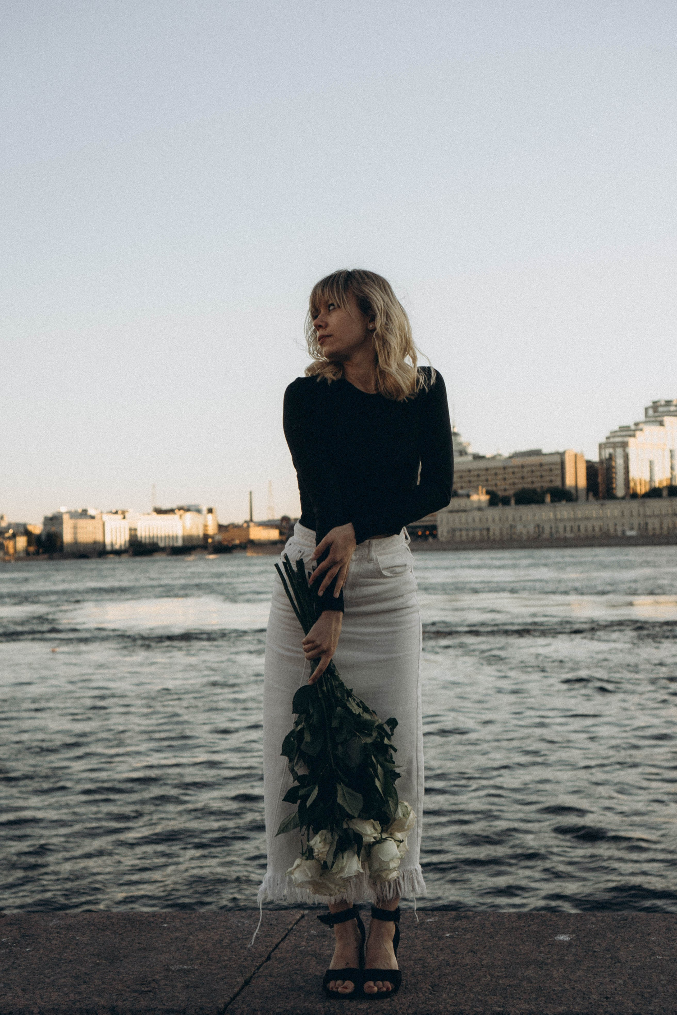 ПРОГУЛКА ПО ГОРОДУ В БЕЛЫЕ НОЧИ (другой вариант). Профессиональный фотограф, Санкт-Петербург — Виктория Богомолова