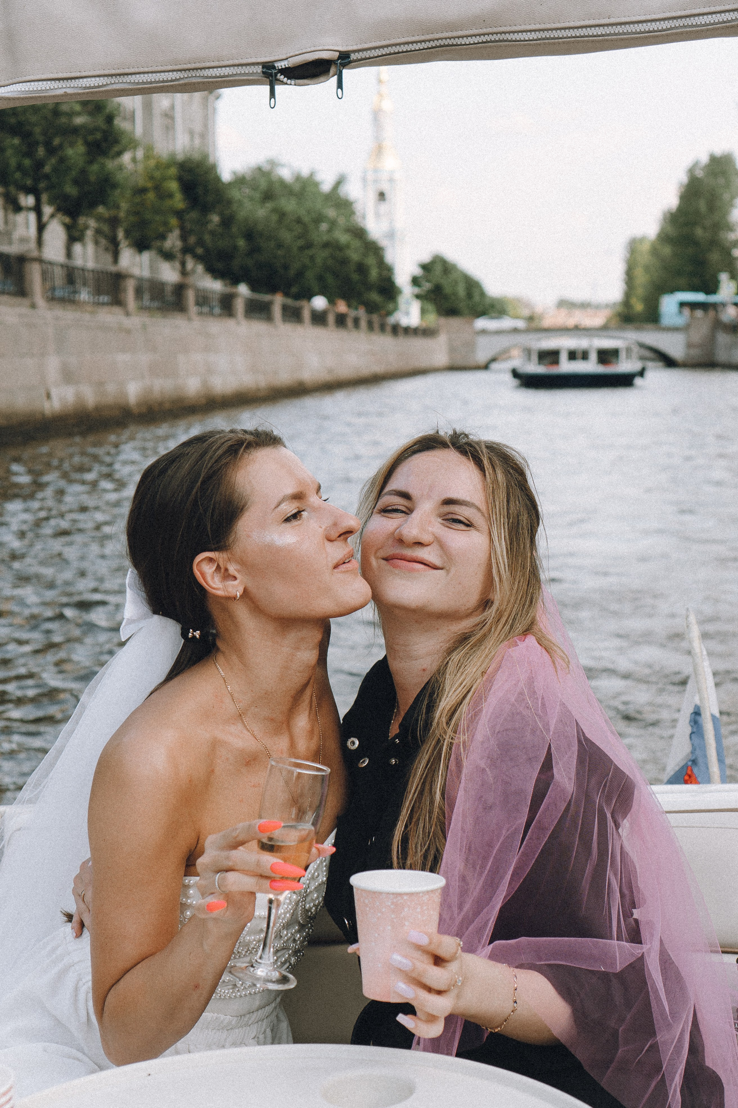 ДЕВИЧНИК НА КАТЕРЕ. Профессиональный фотограф, Санкт-Петербург — Виктория Богомолова