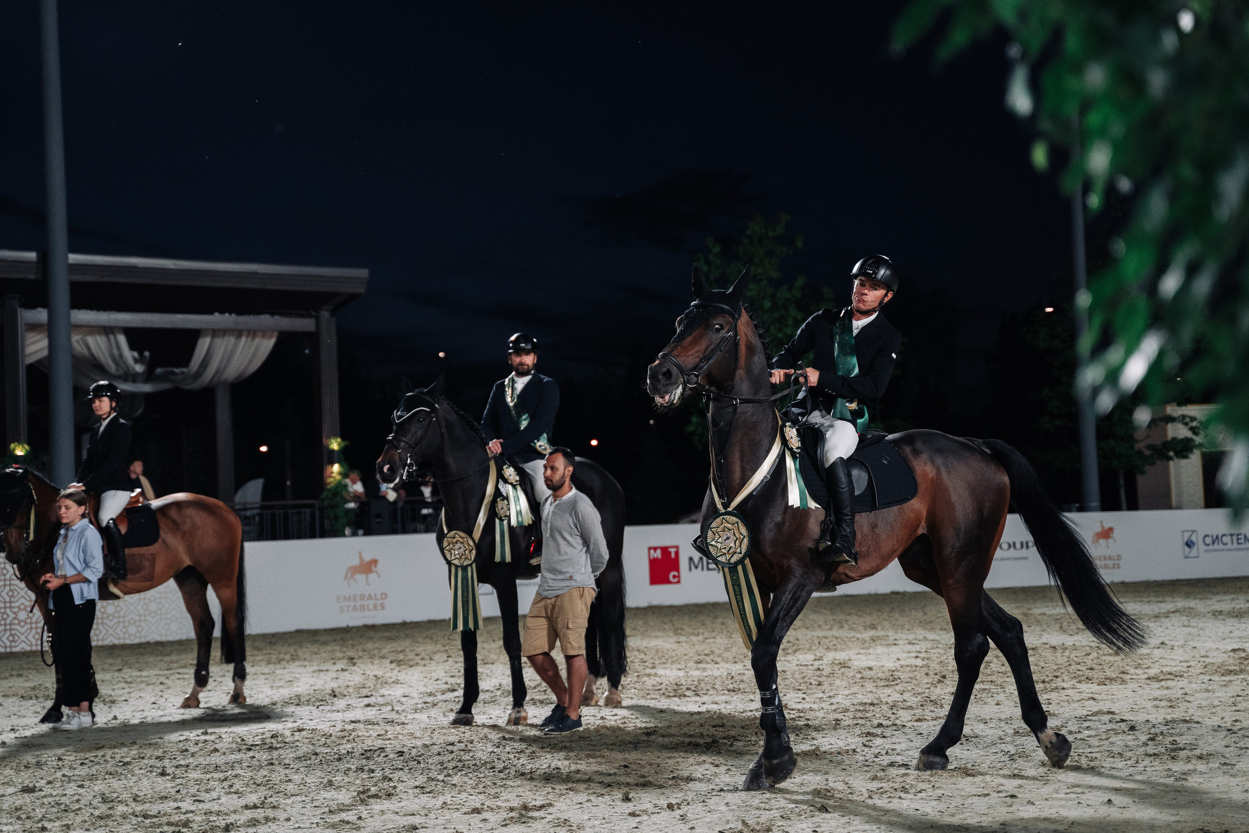 Магия Востока в Emerald Stables. Свадебный и семейный фотограф в Москве и МО Геннадий Туманцев