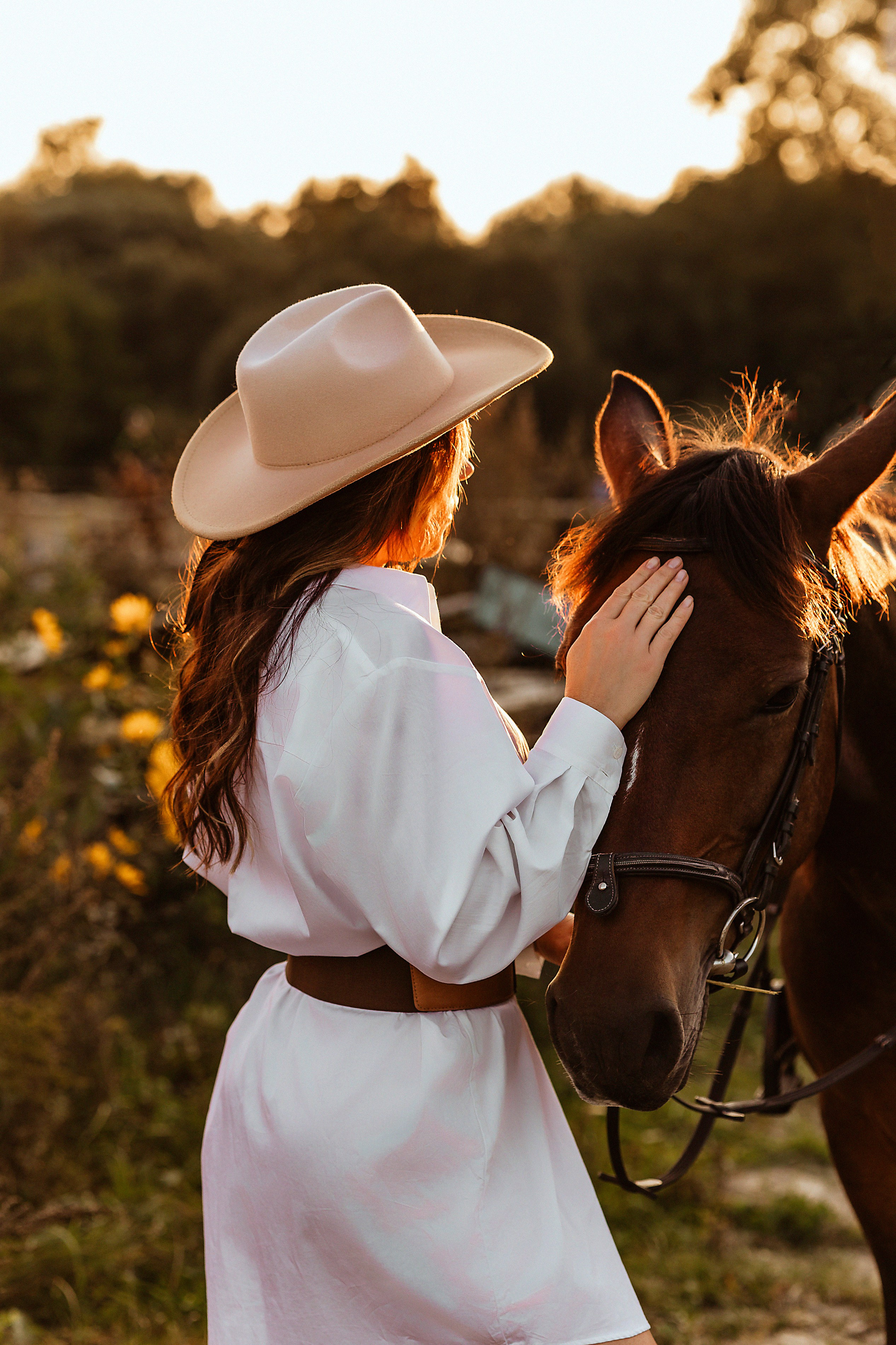 Ирина конюшня Лошадкино. Фотограф в Калининграде свадебная фотография, репортажная, фотосессии