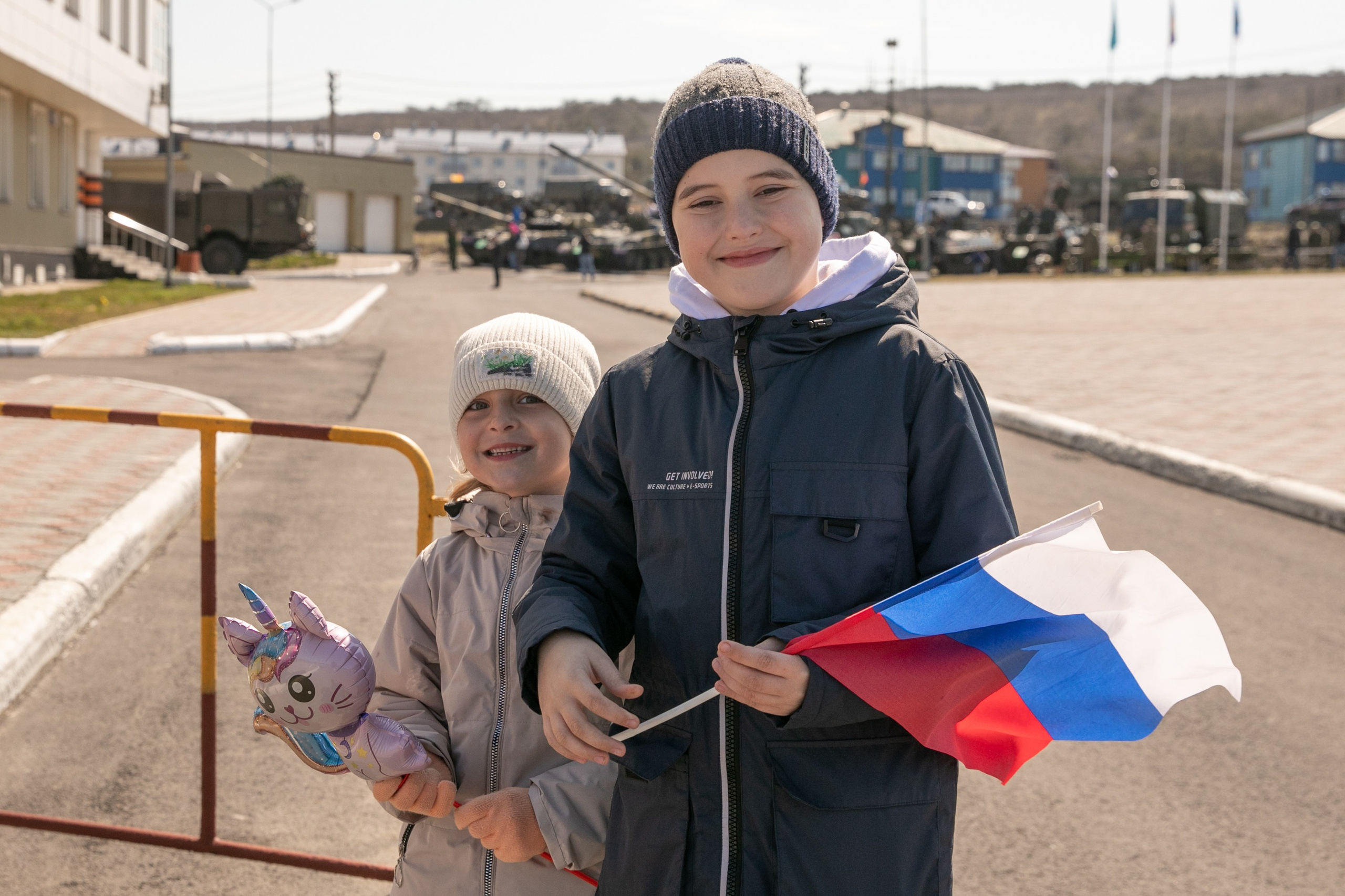 Парад Победы о. Итуруп. Фотограф Анна Сорокина