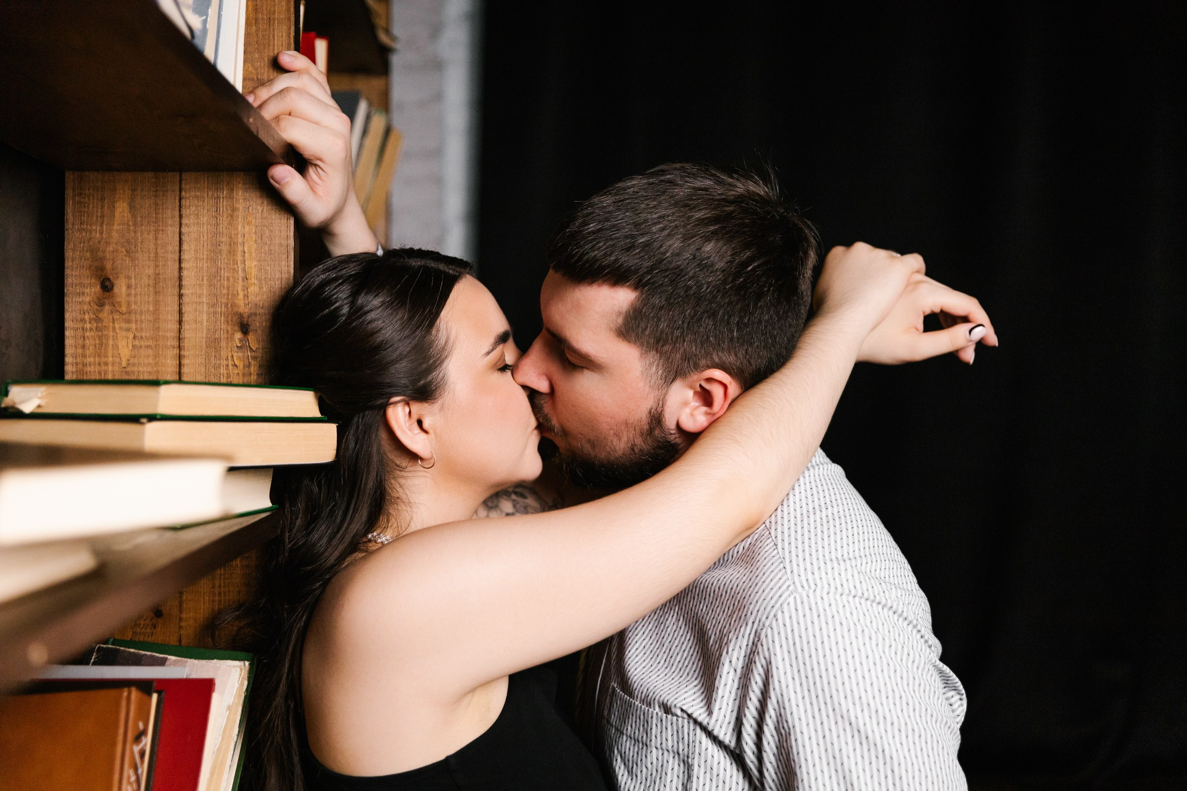 Читать друг друга. Свадебный фотограф Марьям Сайфулина г. Красноярск