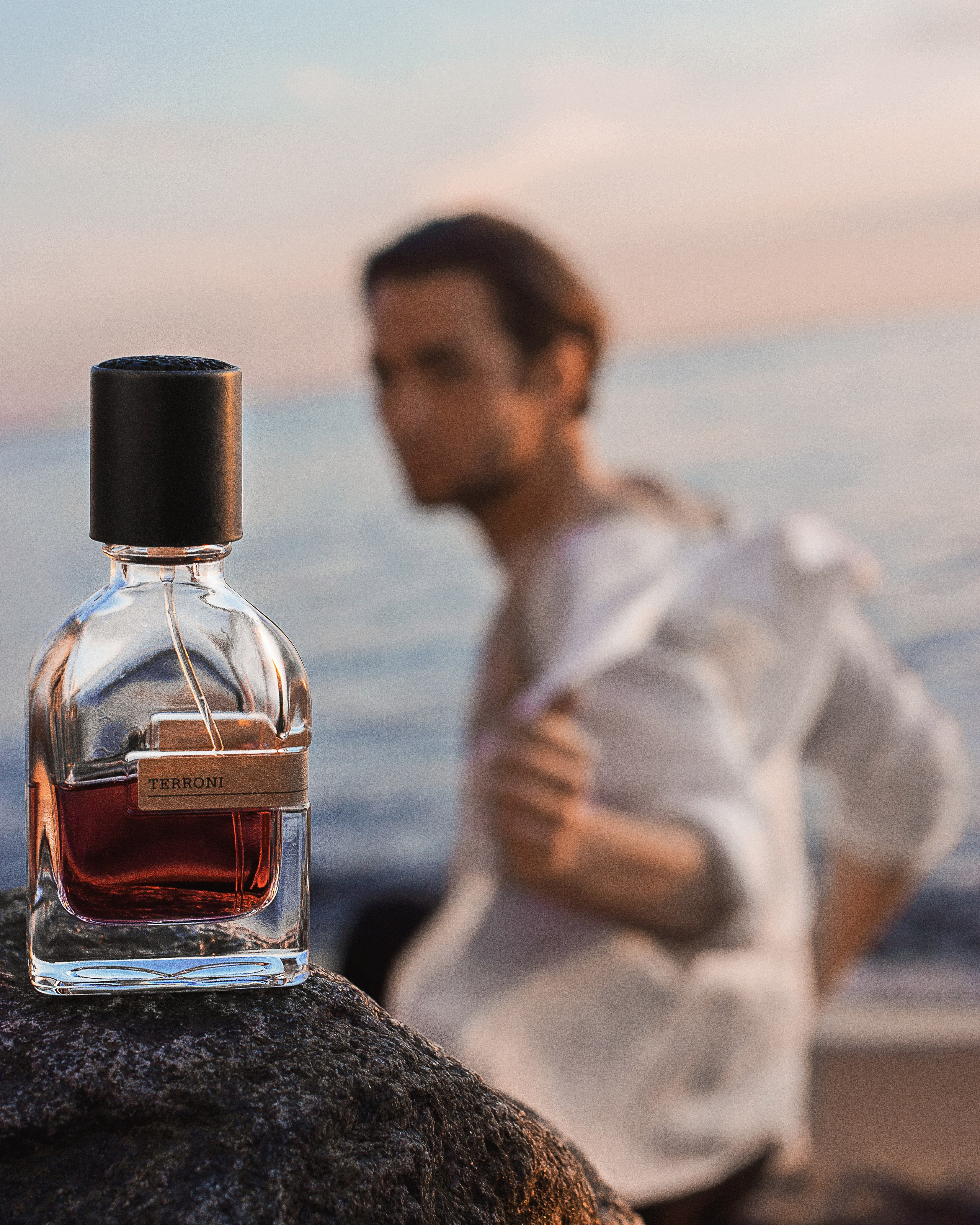 Фотосъёмка парфюма Terroni. Коммерческий фотограф в Санкт-Петербурге и Москве Полина Мамонтова