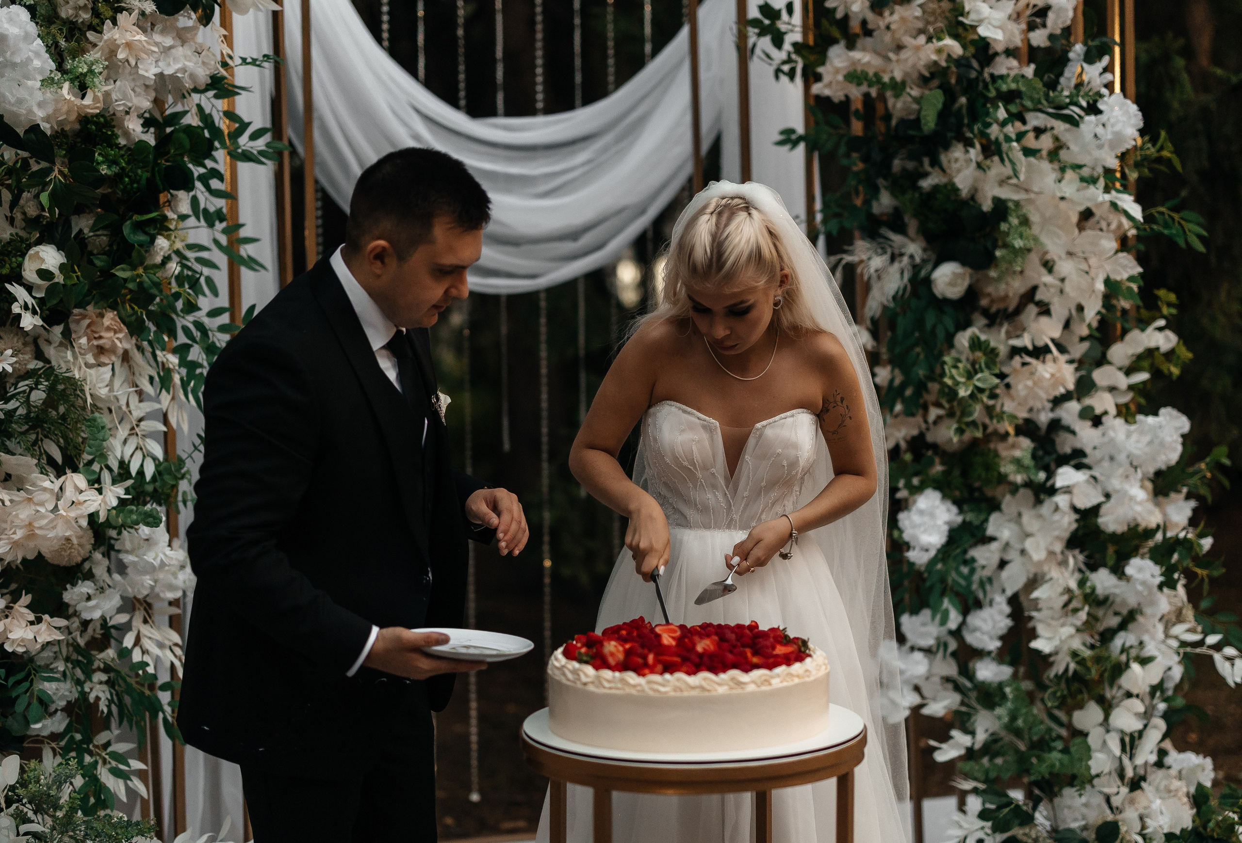 Виктор & Дарья | 02.08.25. Свадебный и семейный фотограф в Омске Евгения Хакимова