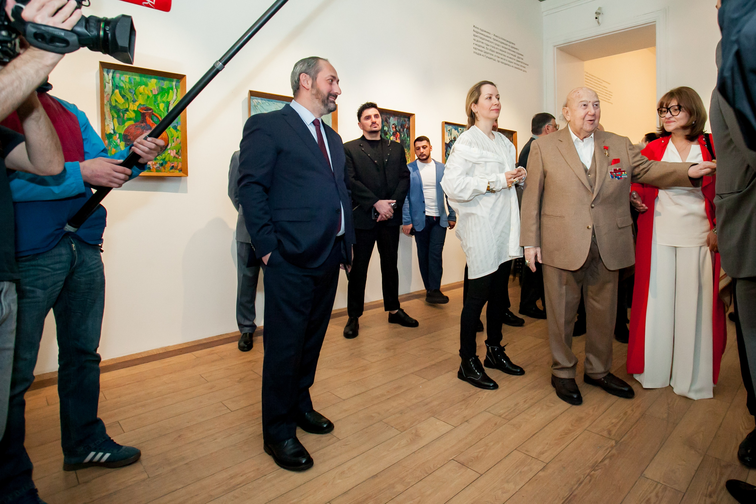 Открытие выставки Зураба Церетели. Art photographer Nino