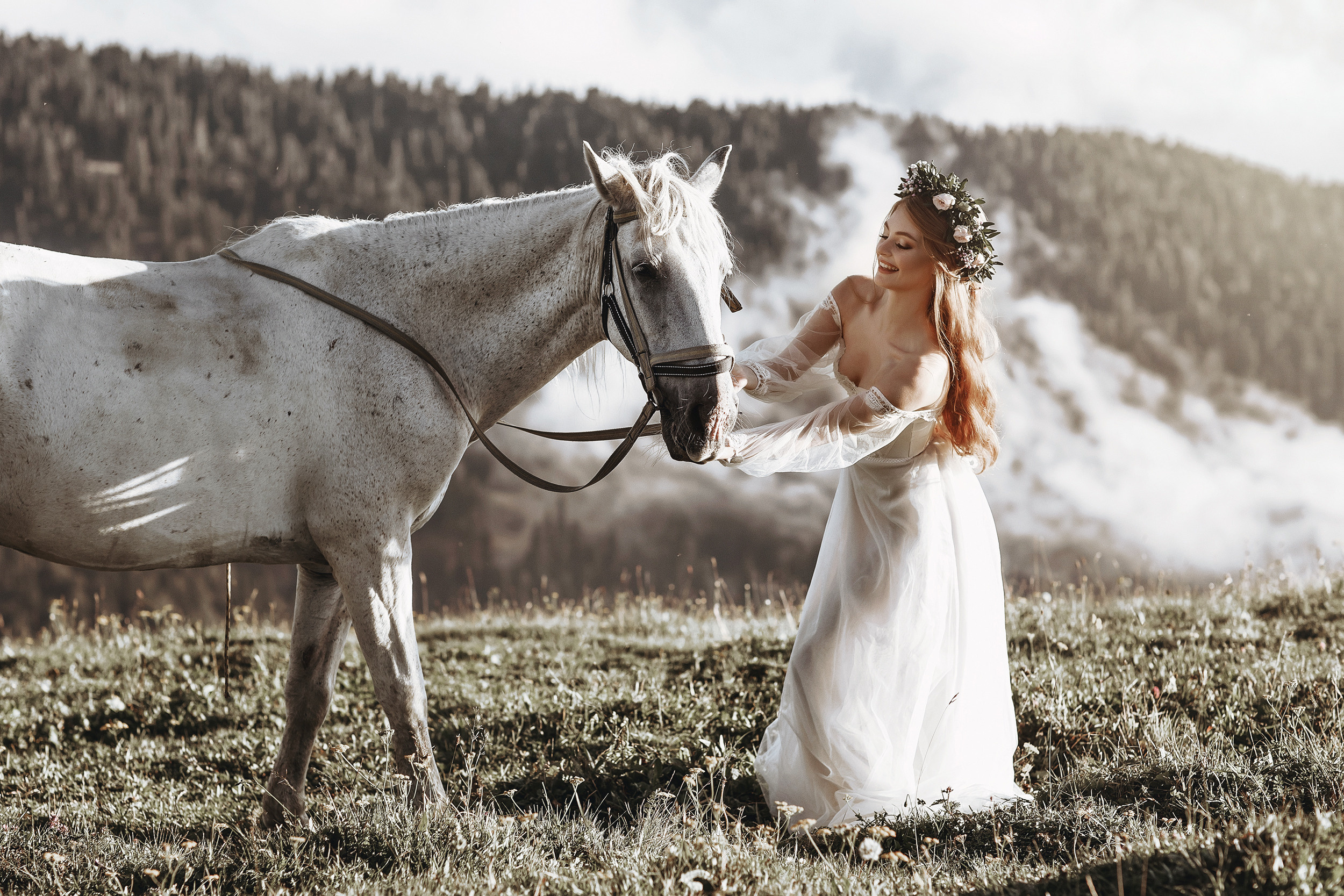 Фотосессия в горах / Фотограф Красная поляна. Свадебный и семейный фотограф в Сочи Денис Вялов