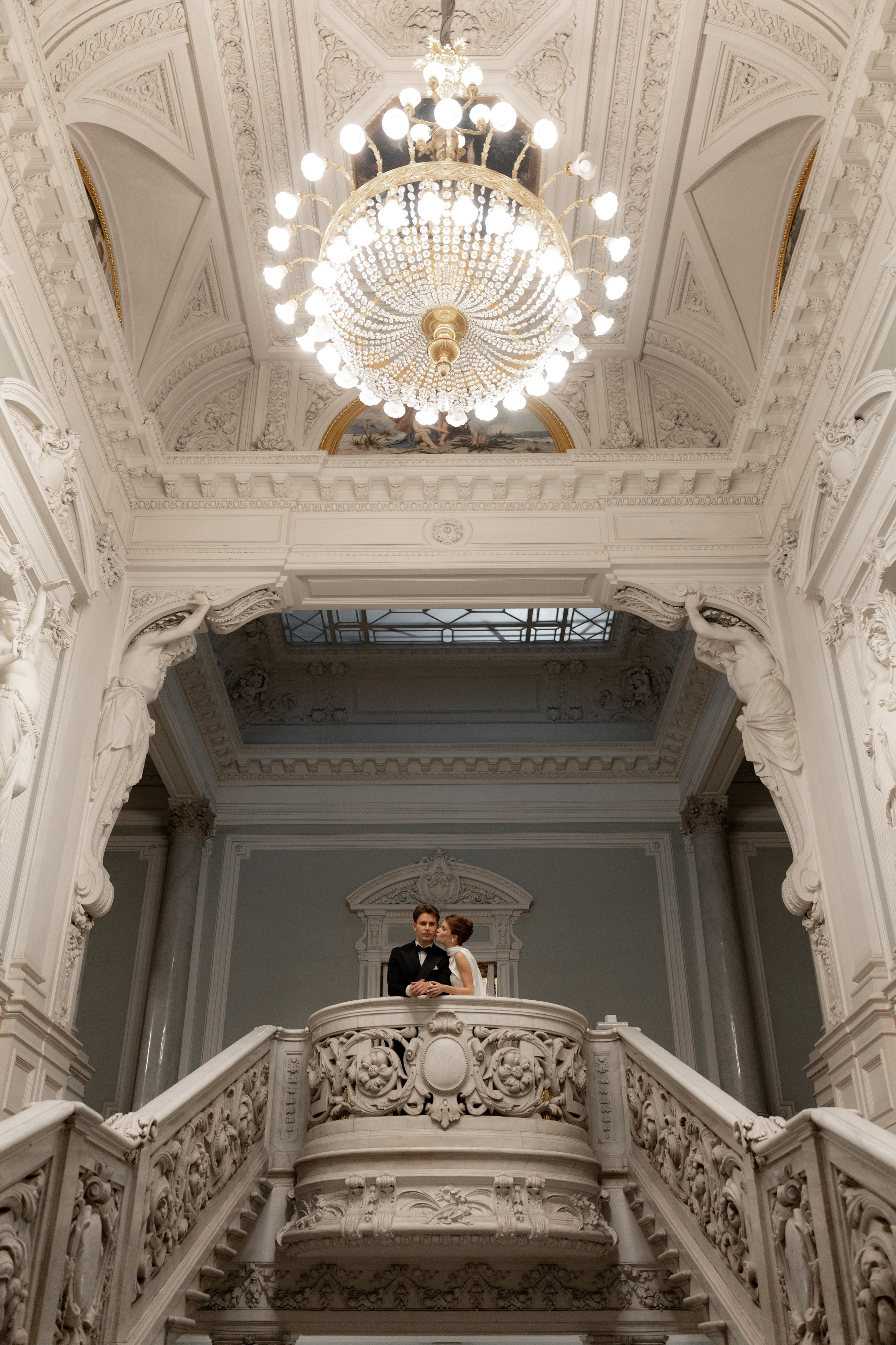 Свадебная съемка на закате. Свадебный фотограф Александр Невский в Санкт-Петербурге