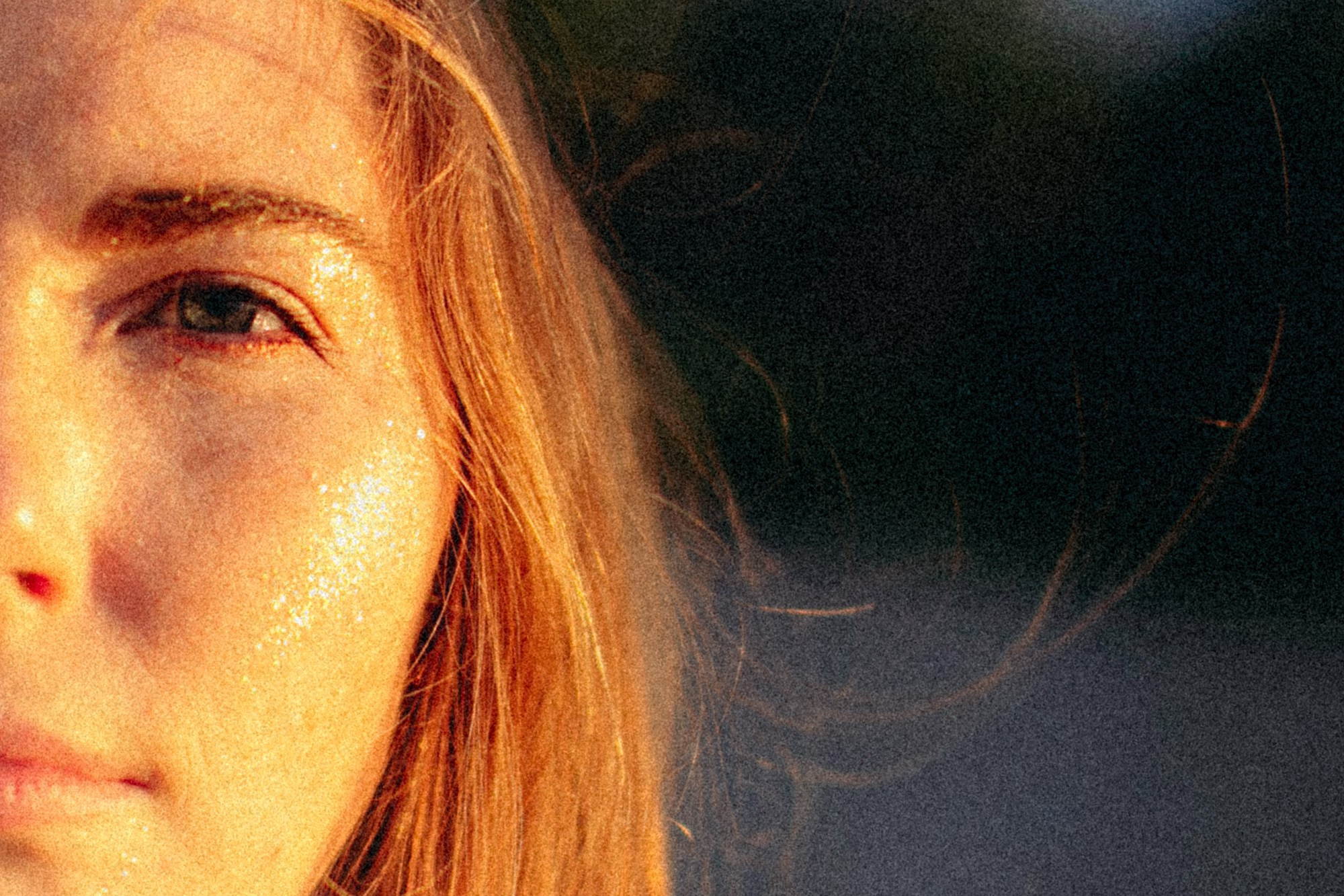 Un peu du soleil dans l'eau froide. Репортажный и концертный фотограф в Москве Анастасия Осень