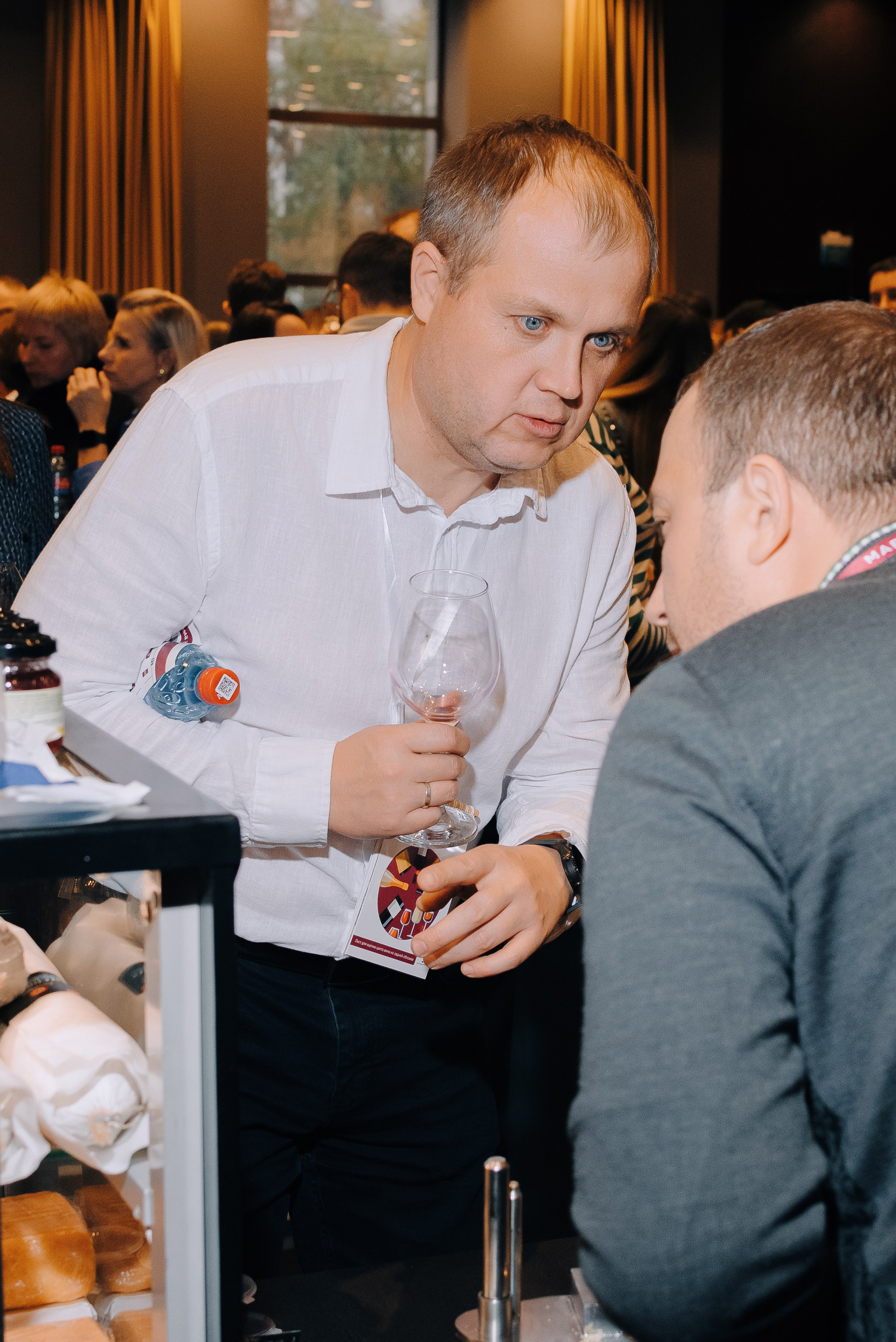 ФЕСТИВАЛЬ ВИНА И КРЕПКИХ НАПИТКОВ МАВТ-ВИНОТЕКА. Репортажный фотограф Зуев Роман г. Челябинск