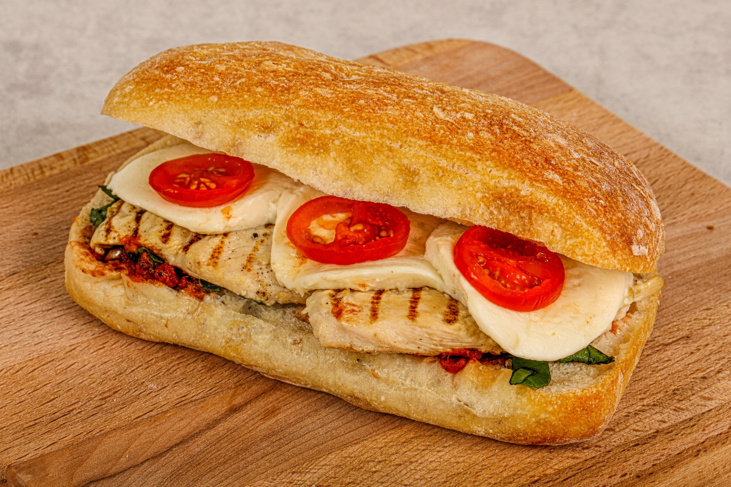 Фотосъемка бургеров и гамбургеров. Заказ по тел.: +7 (906) 006-90-22. Фуд-фотограф Андрей Старостин — съемка еды в Москве. 9000 руб. в час