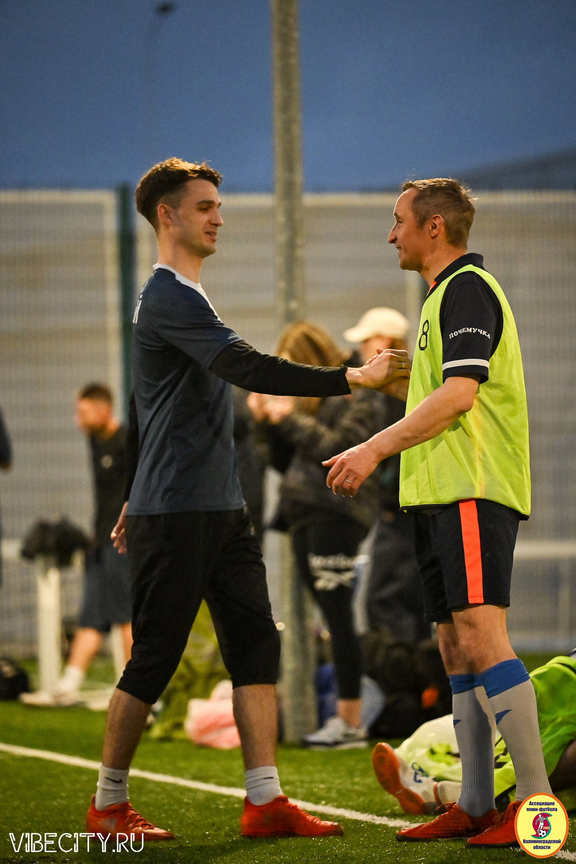 ИГРЫ МИНИ-ФУТБОЛЬНОЙ ЛИГИ. VIBECITY.RU Вайб Сити Ру Фоторепортажи Фотоотчеты Калининград