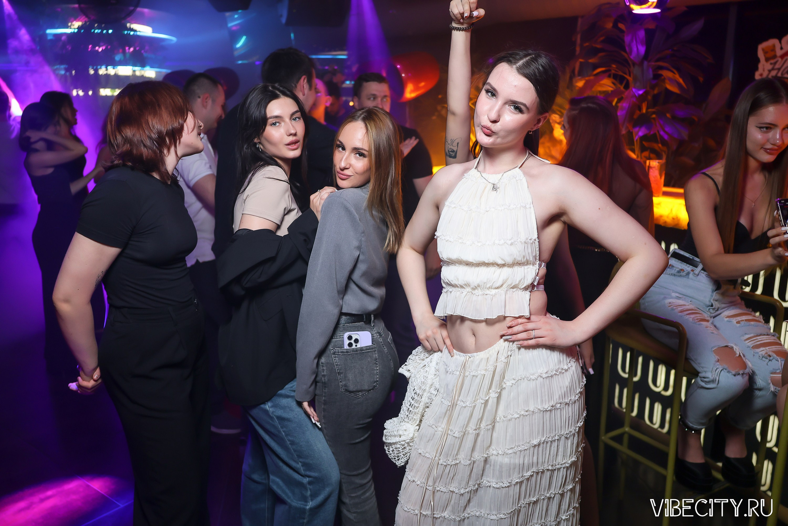 DOUBLE U. VIBECITY.RU Вайб Сити Ру Фоторепортажи Фотоотчеты Калининград