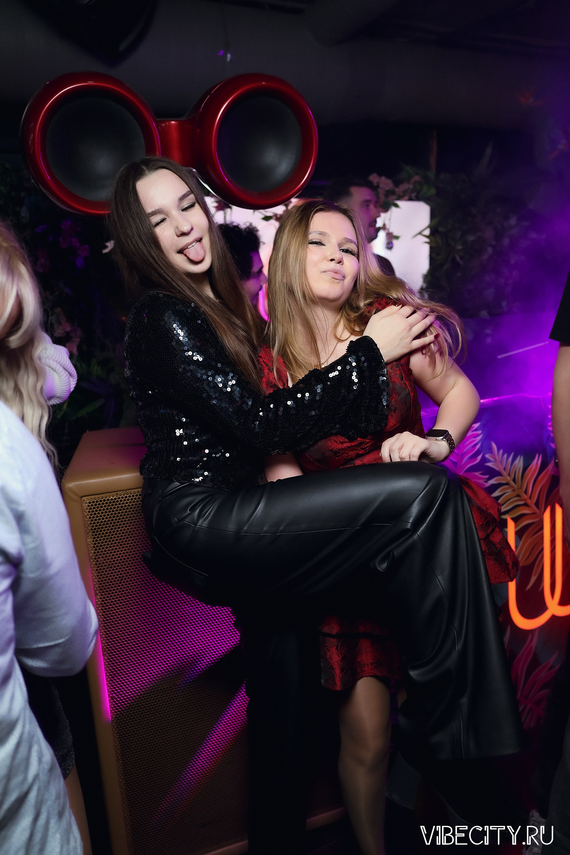 DOUBLE U. VIBECITY.RU Вайб Сити Ру Фоторепортажи Фотоотчеты Калининград