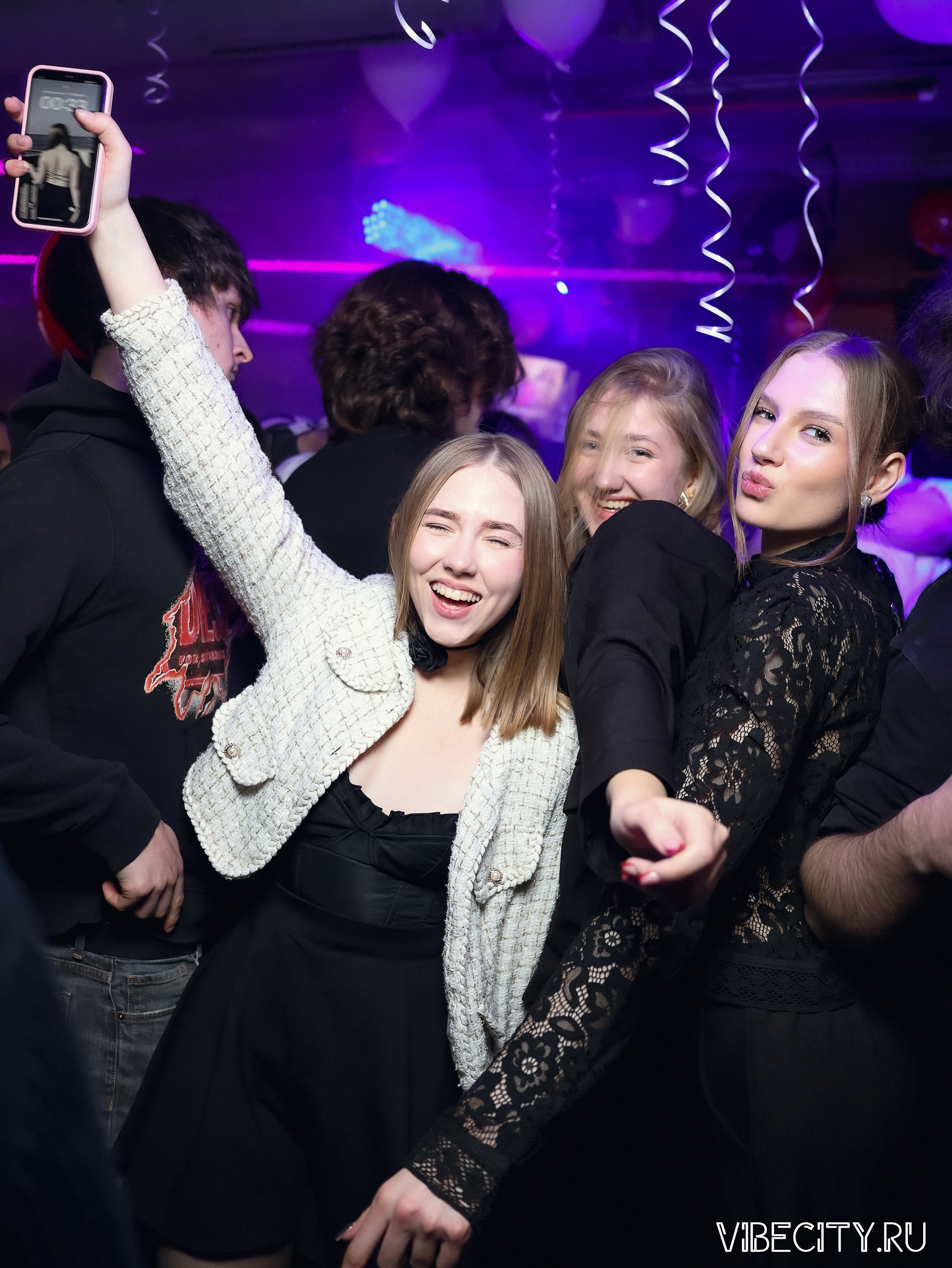 DOUBLE U. VIBECITY.RU Вайб Сити Ру Фоторепортажи Фотоотчеты Калининград