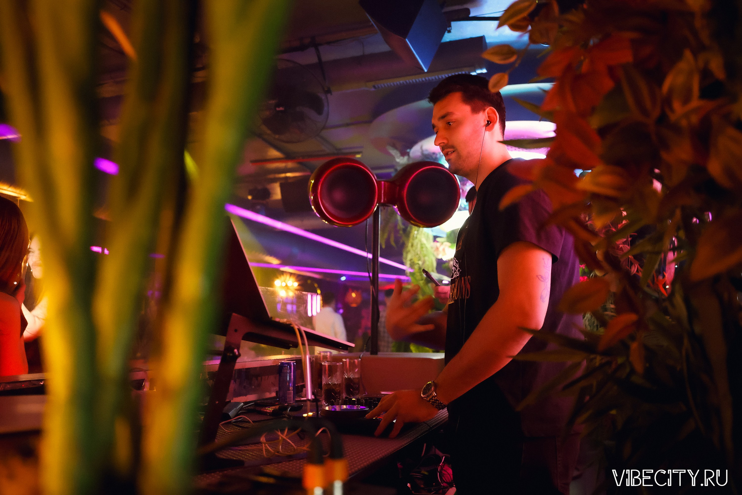 DOUBLE U. VIBECITY.RU Вайб Сити Ру Фоторепортажи Фотоотчеты Калининград