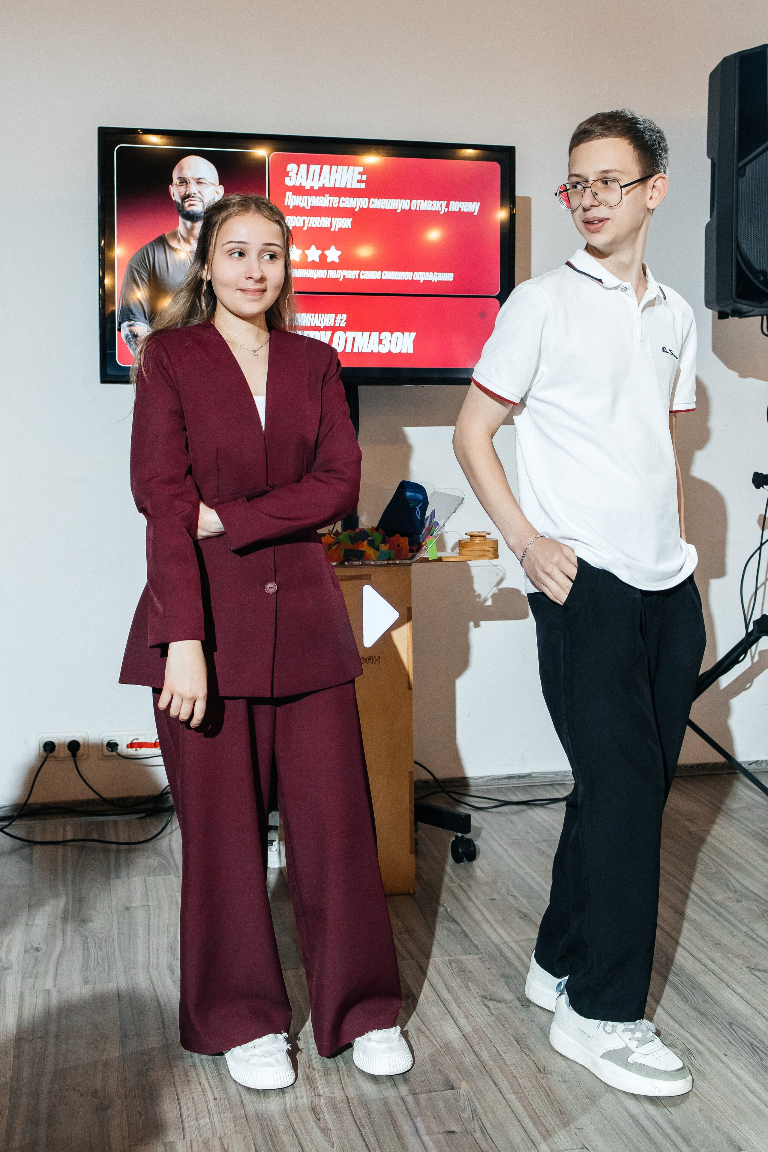 Выпускной 9 класс. Фотограф в Санкт-Петербурге Виктория Безверхая