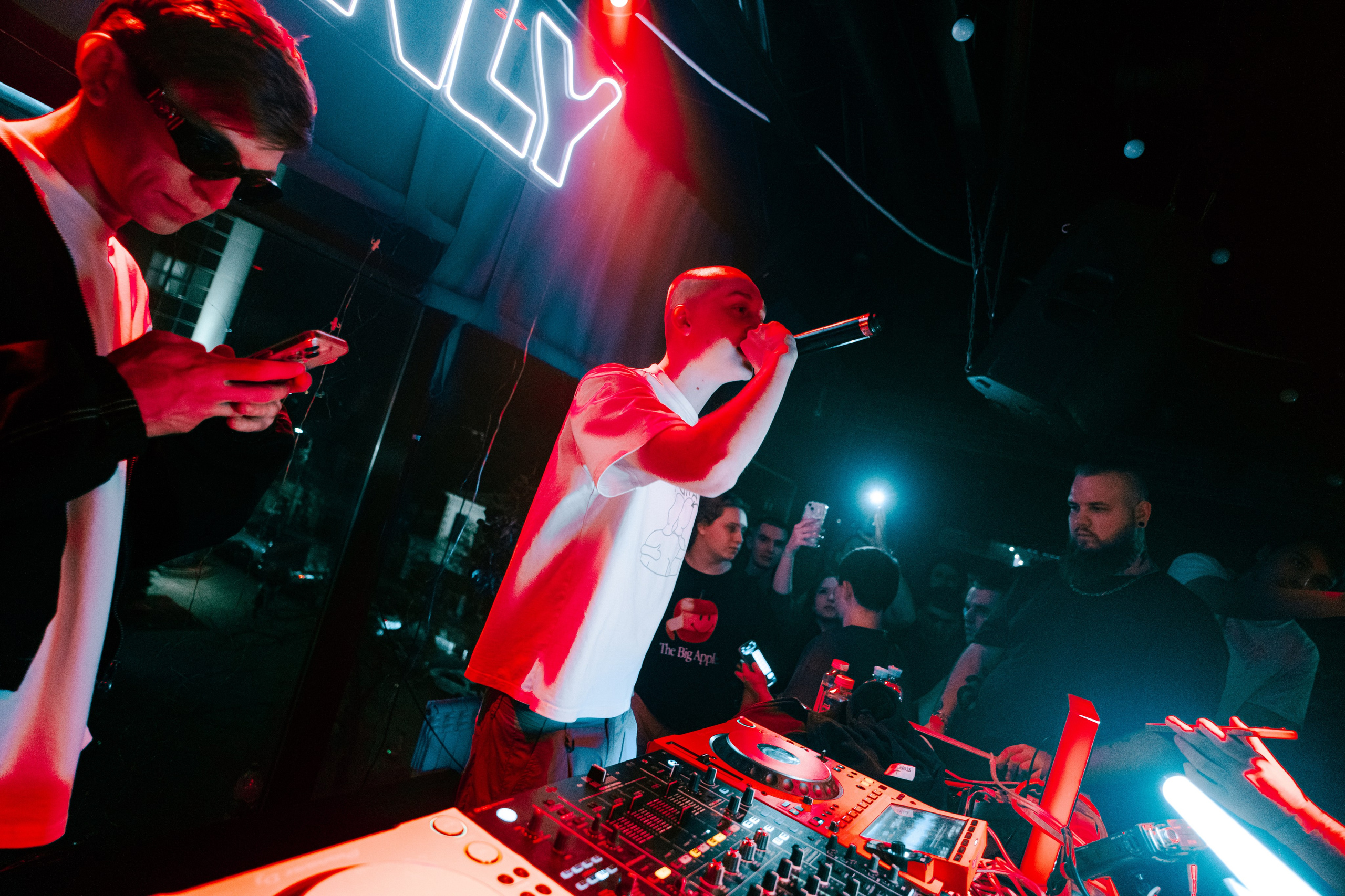 Only Birthday Party & 2HUG + Secret Guest / @Небесный сад. Концертный фотограф в Краснодаре