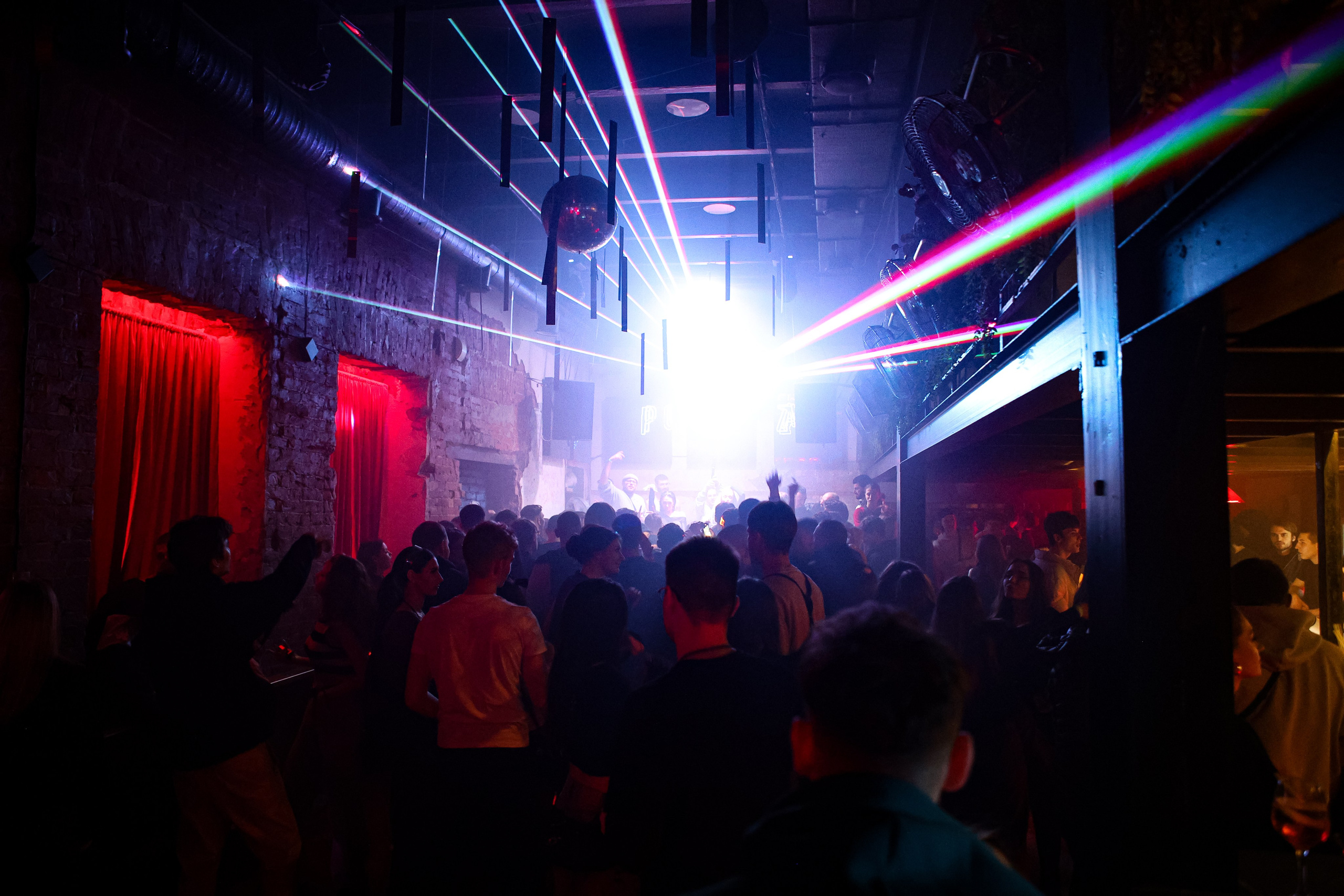 Only 2K17 & Полка + May Wave$ + Иван Золо / @Барный Союз / Краснодар. Концертный фотограф в Краснодаре