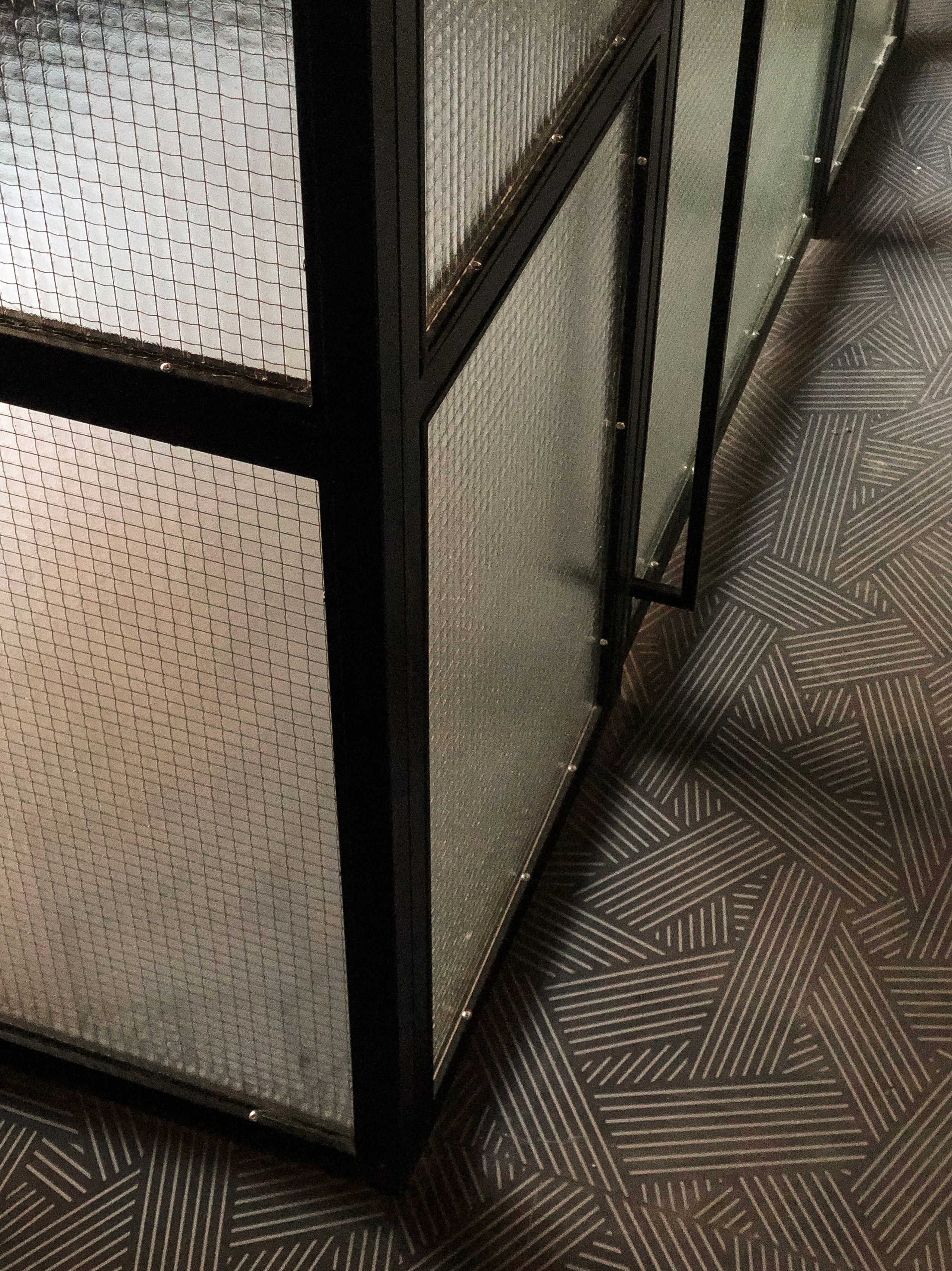 Дизайн бара, кальянная, отдых, релакс, камерная обстановка, атмосфера уюта, вкусная еда, комфорт, друзья