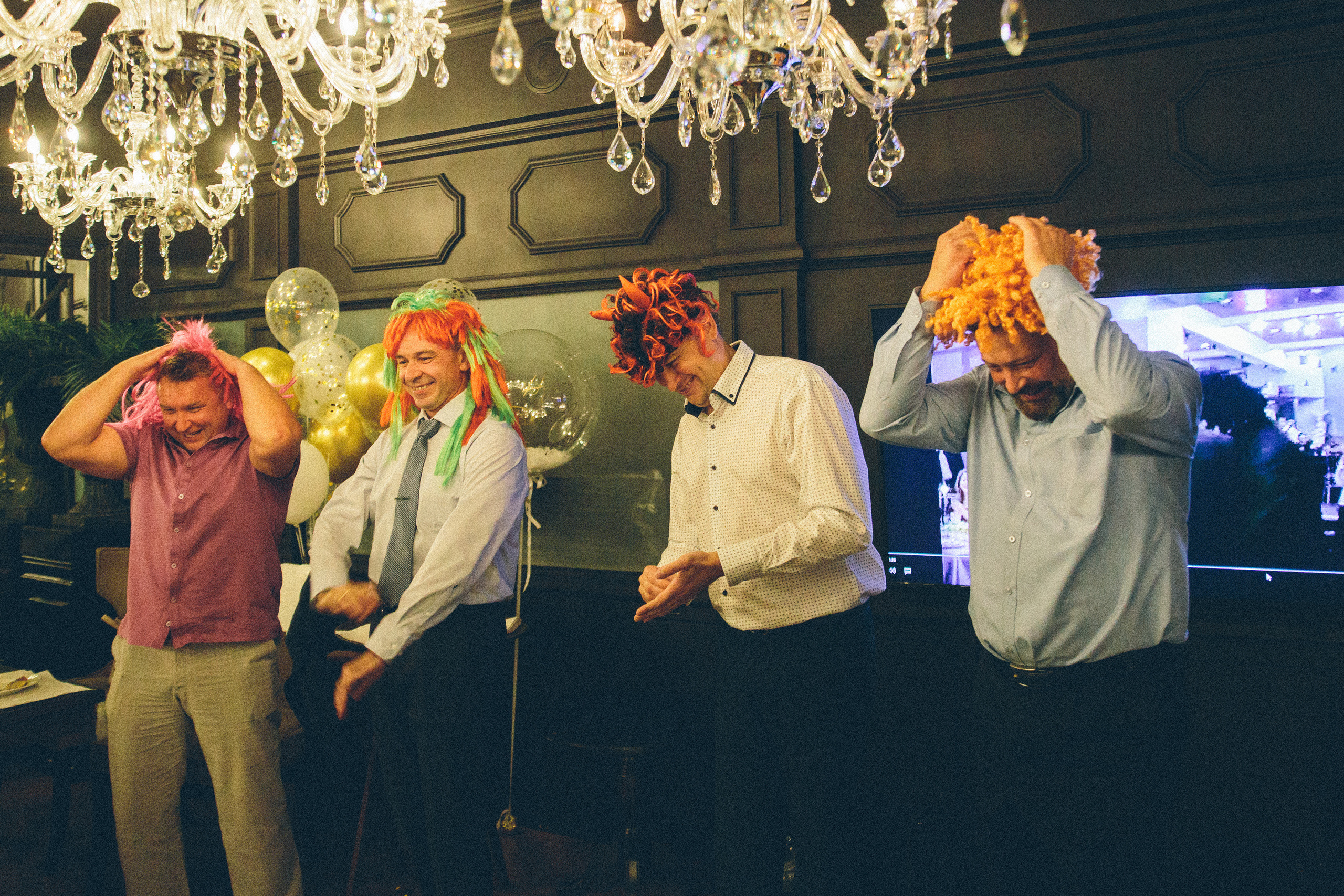 День рождения в дружной компании. Александр Чернин. Семейный и событийный фотограф